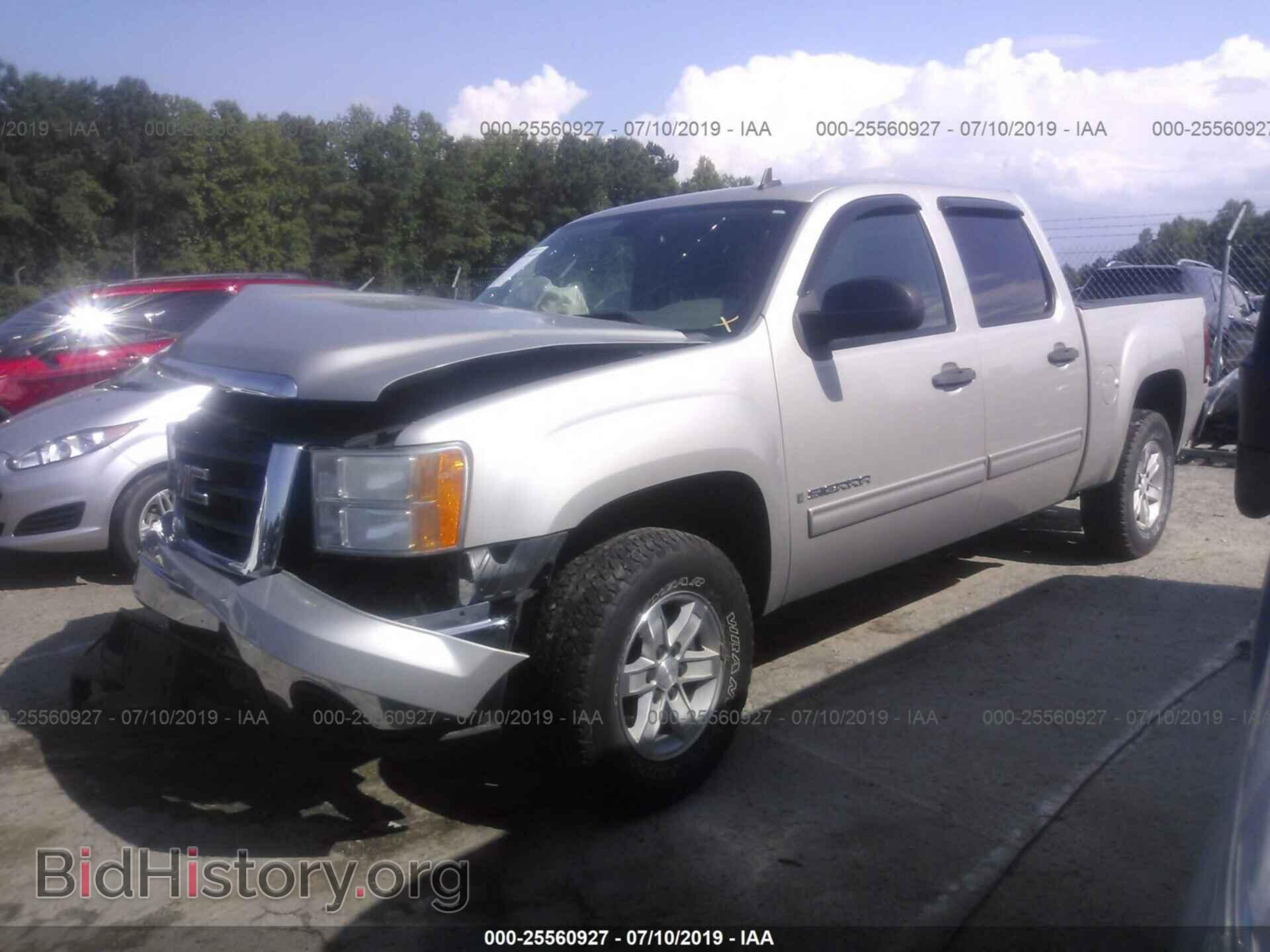 2007 GMC NEW SIERRA - VIN: 3GTEC13C37G550047 - Фото 2