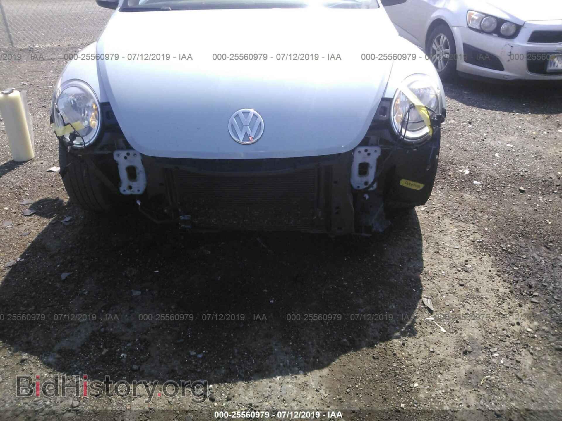 2012 VOLKSWAGEN BEETLE - VIN: 3VWJP7AT2CM628657 - Фото 6