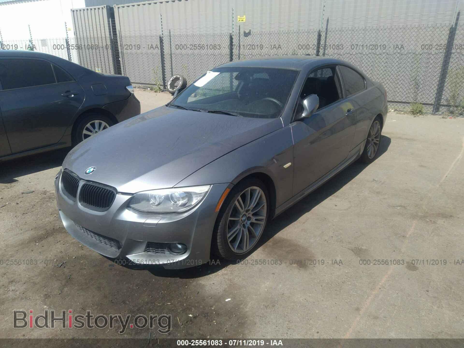 2011 BMW 335 - VIN: WBAKG7C53BE599337 - Фото 2