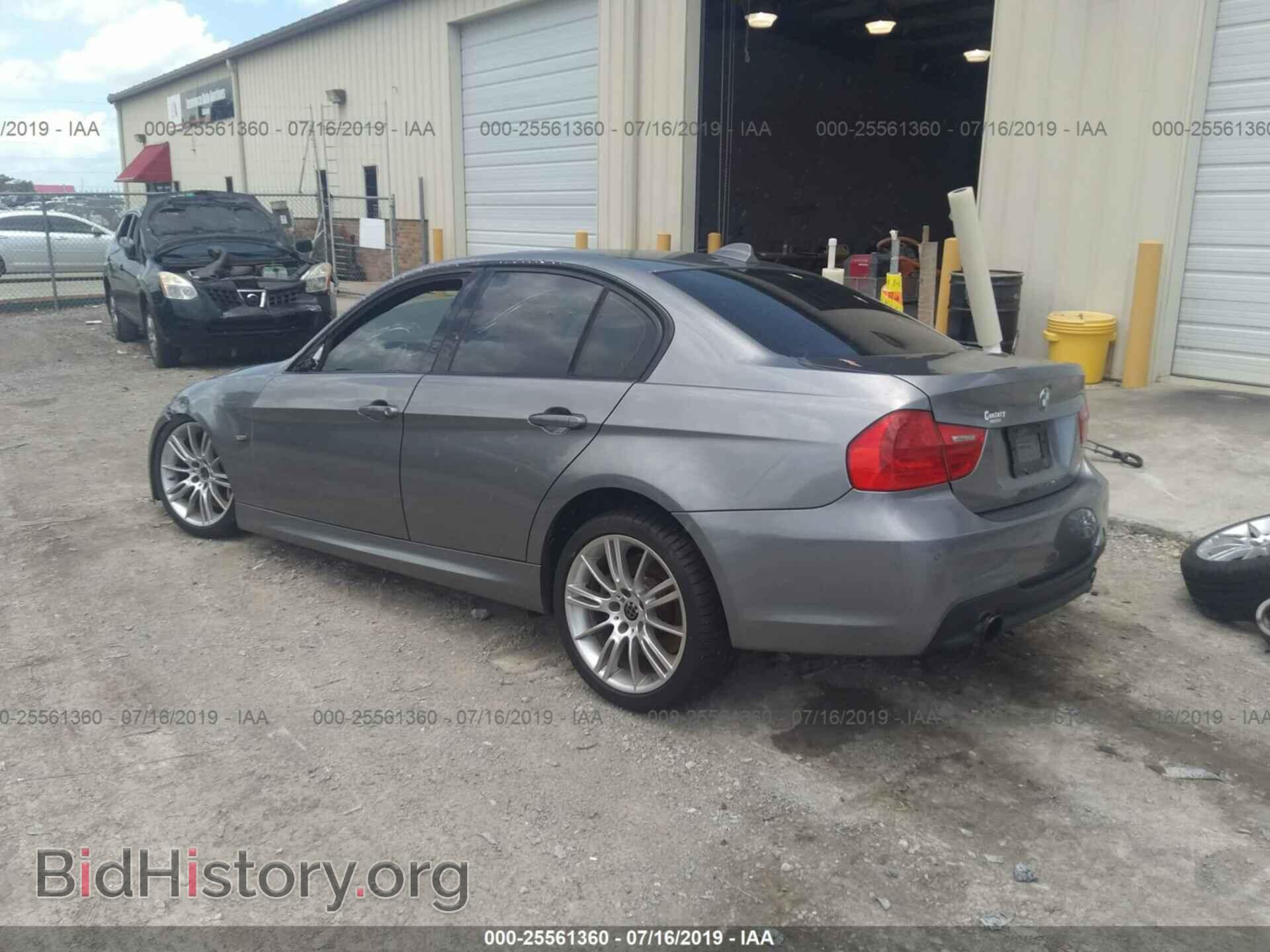 2011 BMW 335 - VIN: WBAPM5C5XBE576267 - Фото 3