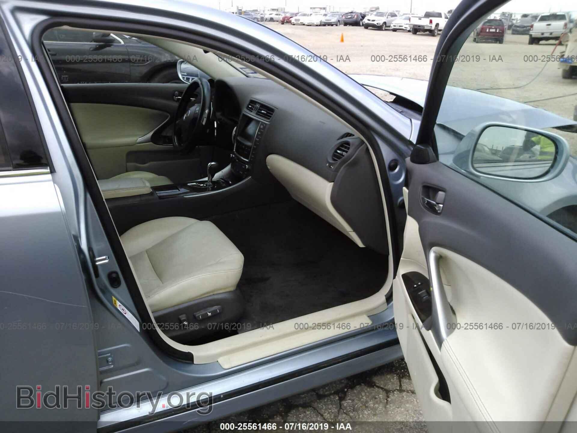 2010 LEXUS IS - VIN: JTHBF5C27A5119801 - Фото 5
