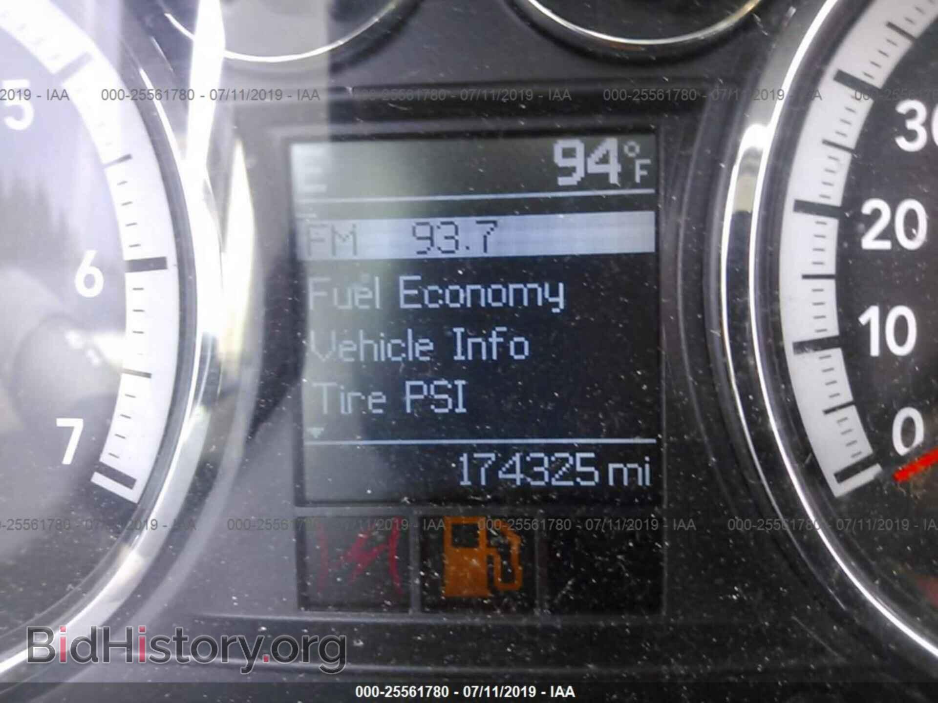 2010 DODGE RAM 1500 - VIN: 1D7RB1CT0AS179911 - Фото 7