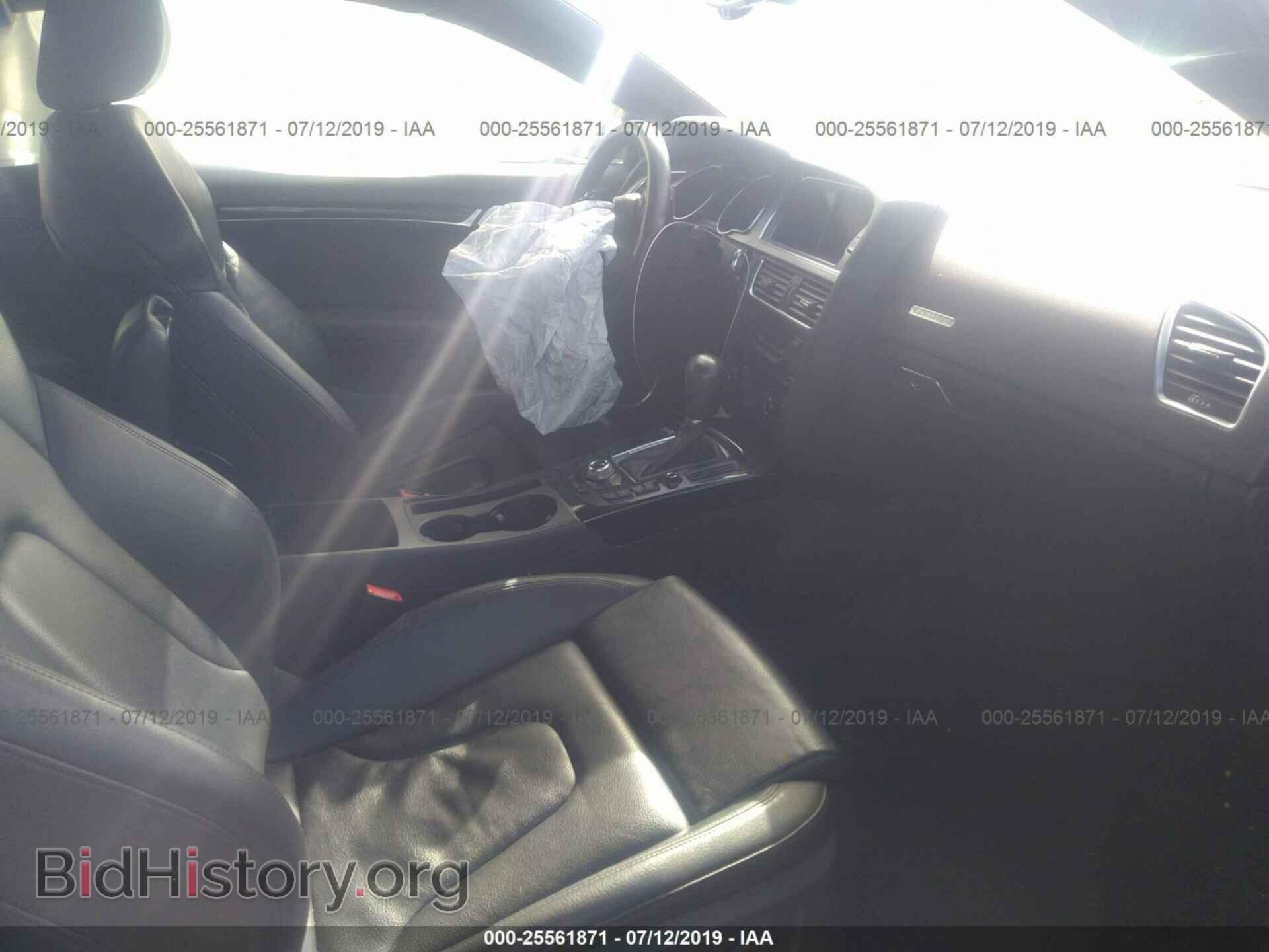 2011 AUDI A5 - VIN: WAULFAFRXBA036473 - Фото 5