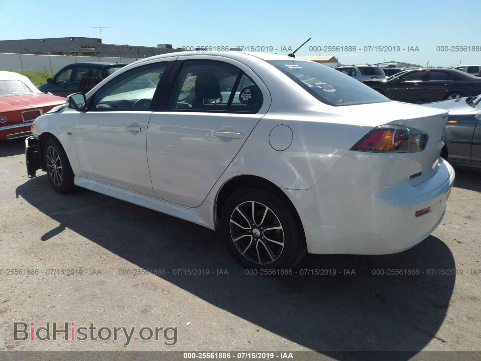 2017 MITSUBISHI LANCER - VIN: JA32U2FU0HU008041 - Фото 3
