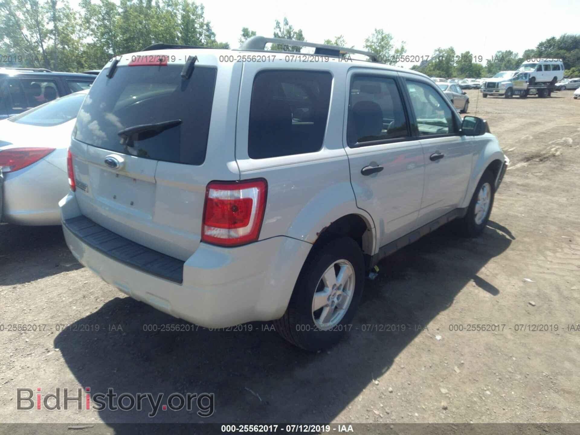 2009 FORD ESCAPE - VIN: 1FMCU03G59KA08263 - Фото 4