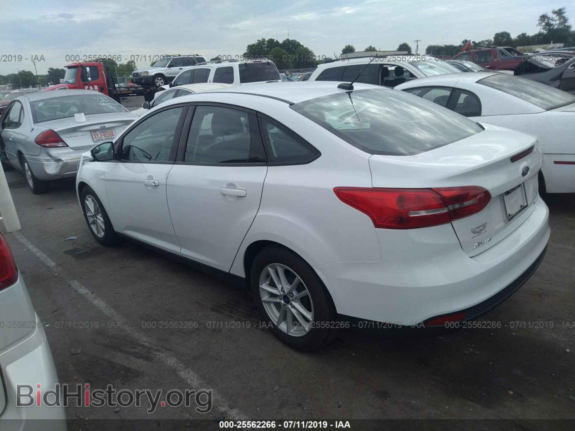 2017 FORD FOCUS - VIN: 1FADP3F27HL305843 - Photo 3