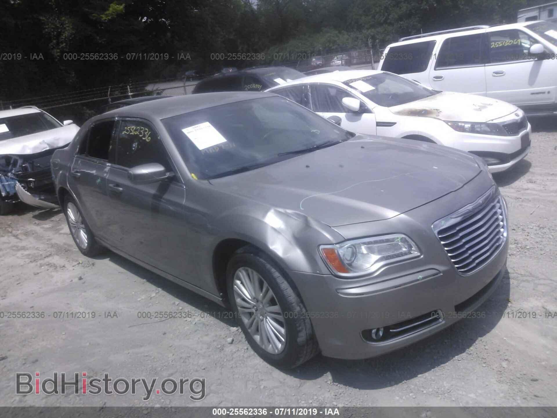 Фотография 2C3CCARG8EH142159 - CHRYSLER 300 2014