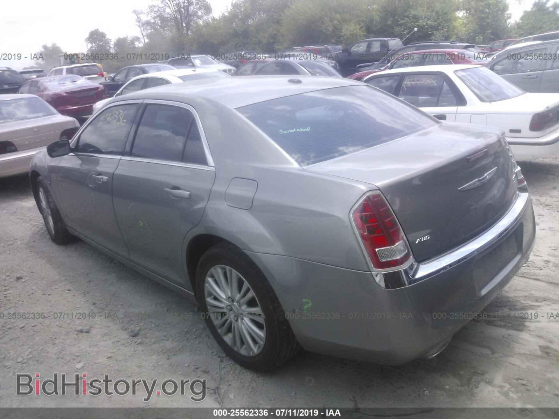2014 CHRYSLER 300 - VIN: 2C3CCARG8EH142159 - Фото 3