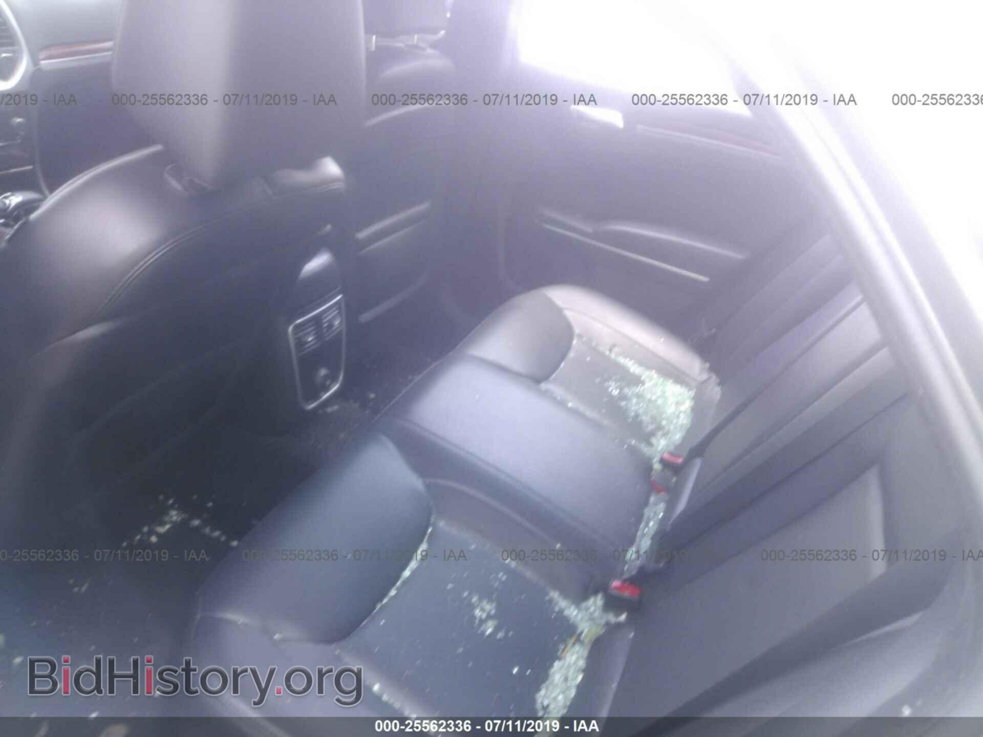 2014 CHRYSLER 300 - VIN: 2C3CCARG8EH142159 - Фото 8