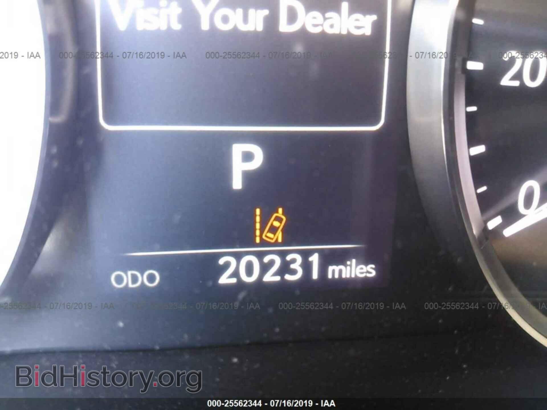 2018 LEXUS IS - VIN: JTHBA1D25J5078400 - Photo 7