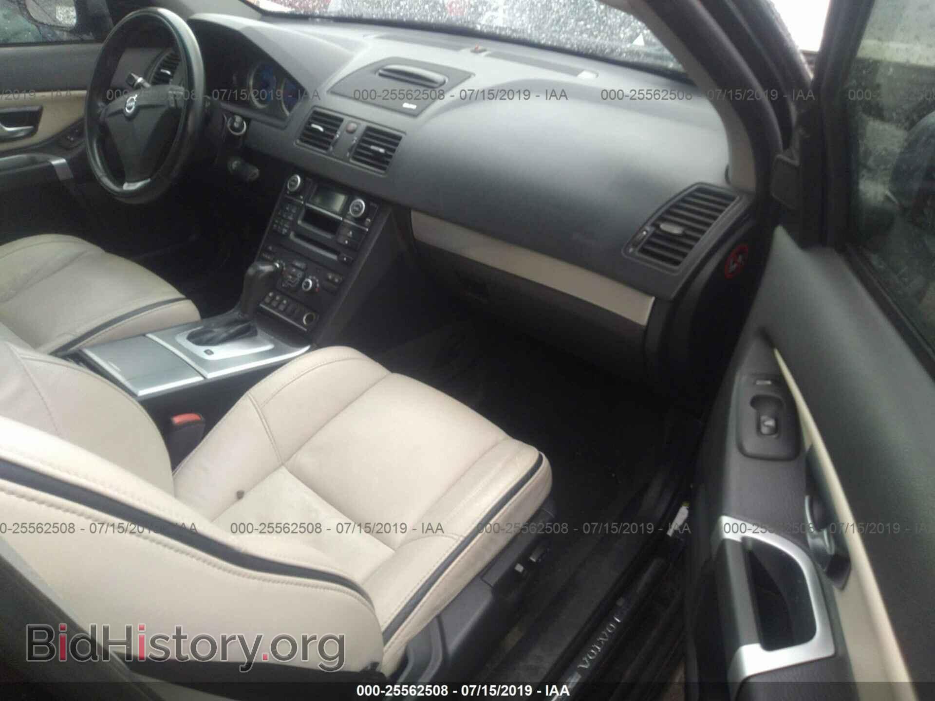 2011 VOLVO XC90 - VIN: YV4952CF2B1587574 - Фото 5