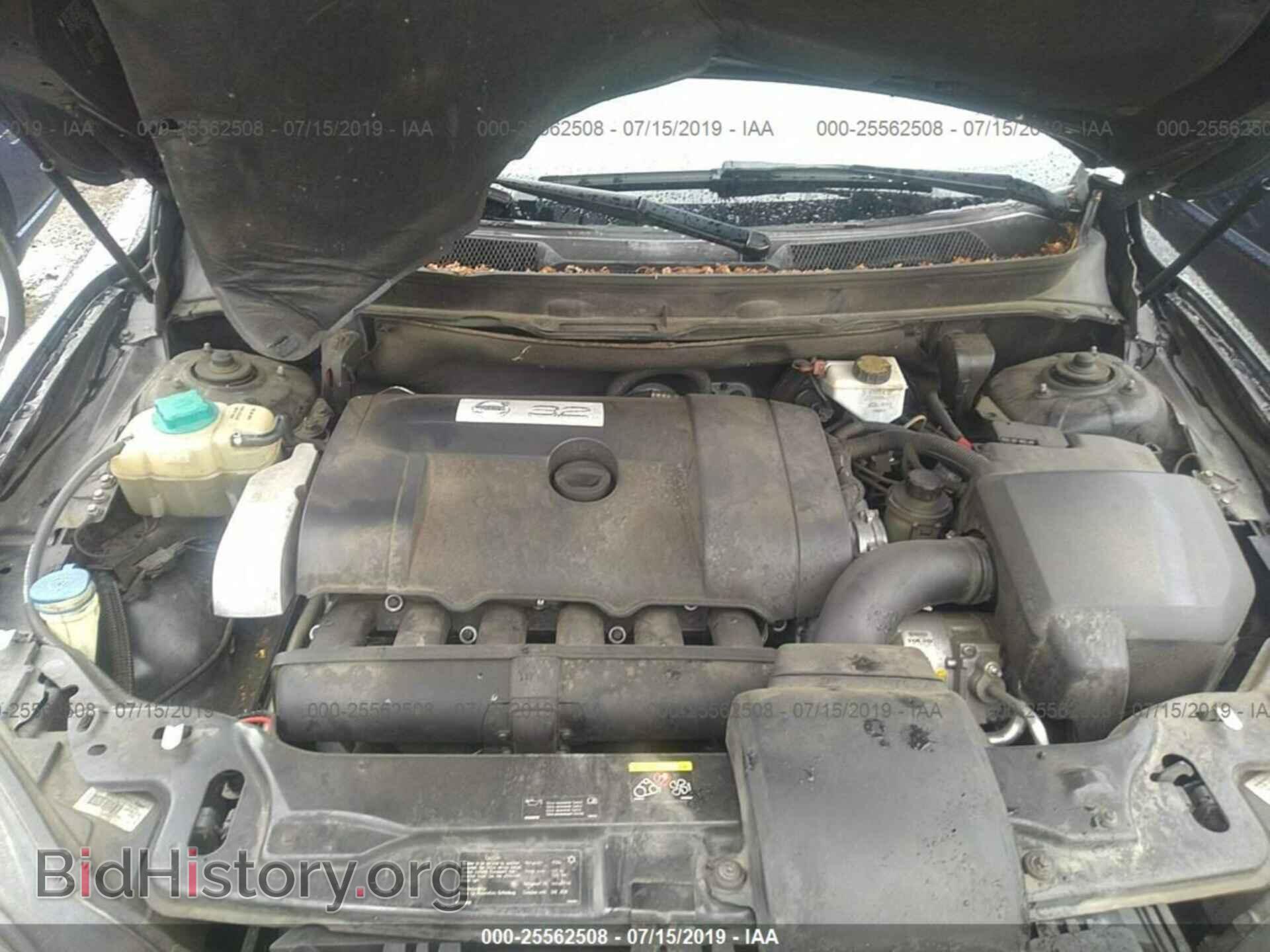 2011 VOLVO XC90 - VIN: YV4952CF2B1587574 - Фото 10