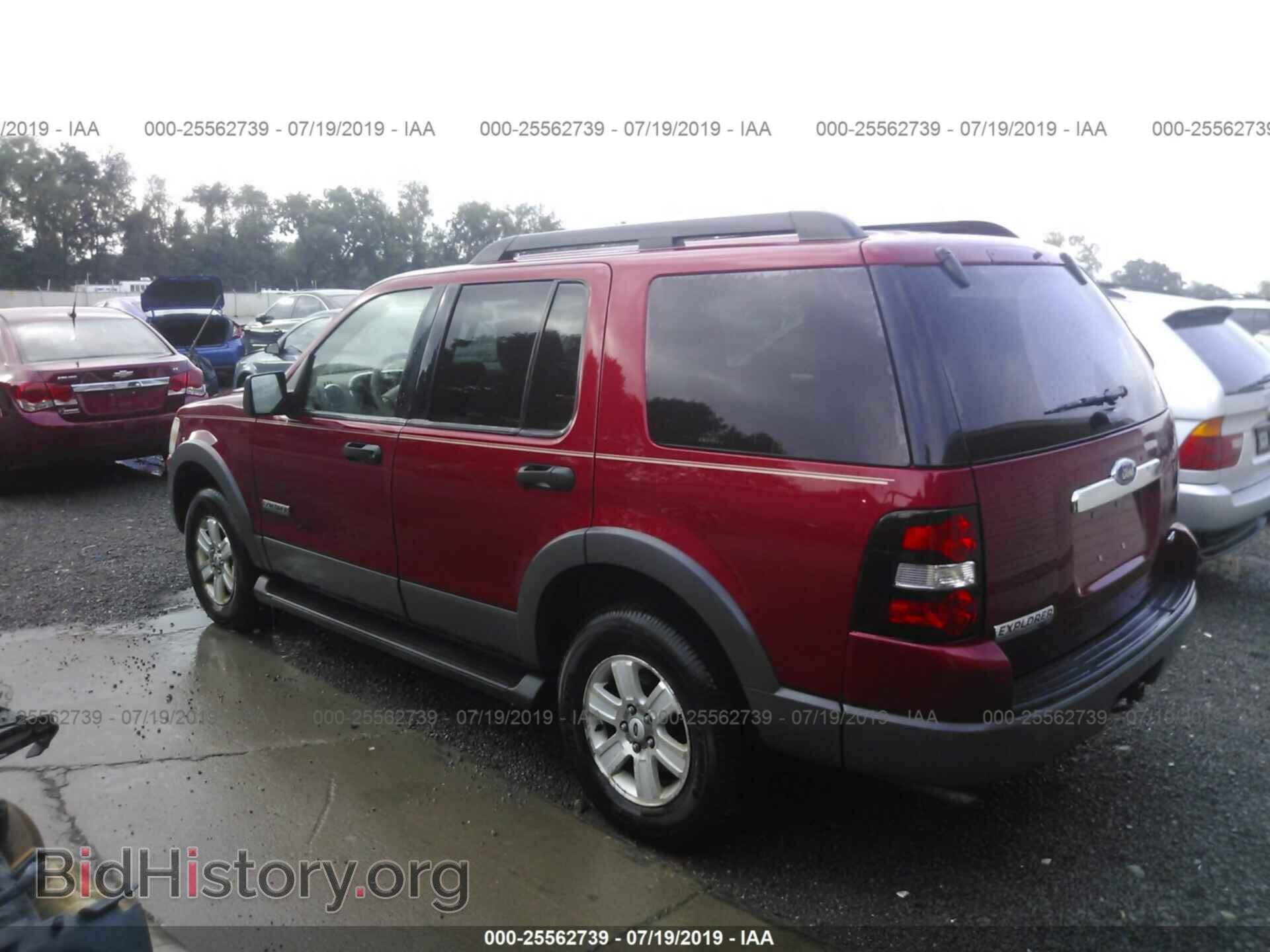 2006 FORD EXPLORER - VIN: 1FMEU63E46UB03911 - Фото 3