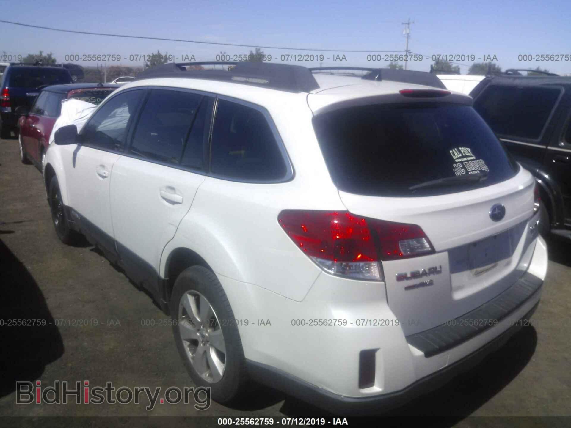 2012 SUBARU OUTBACK - VIN: 4S4BRBKC6C3233946 - Фото 3