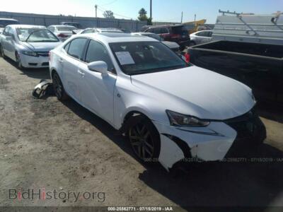 2018 Lexus IS 300, белый — VIN JTHBA1D21J5081794, IAAI