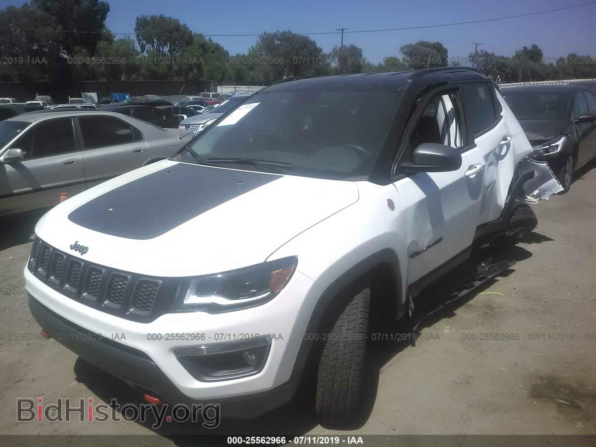 2018 JEEP COMPASS - VIN: 3C4NJDDB9JT346008 - Фото 2