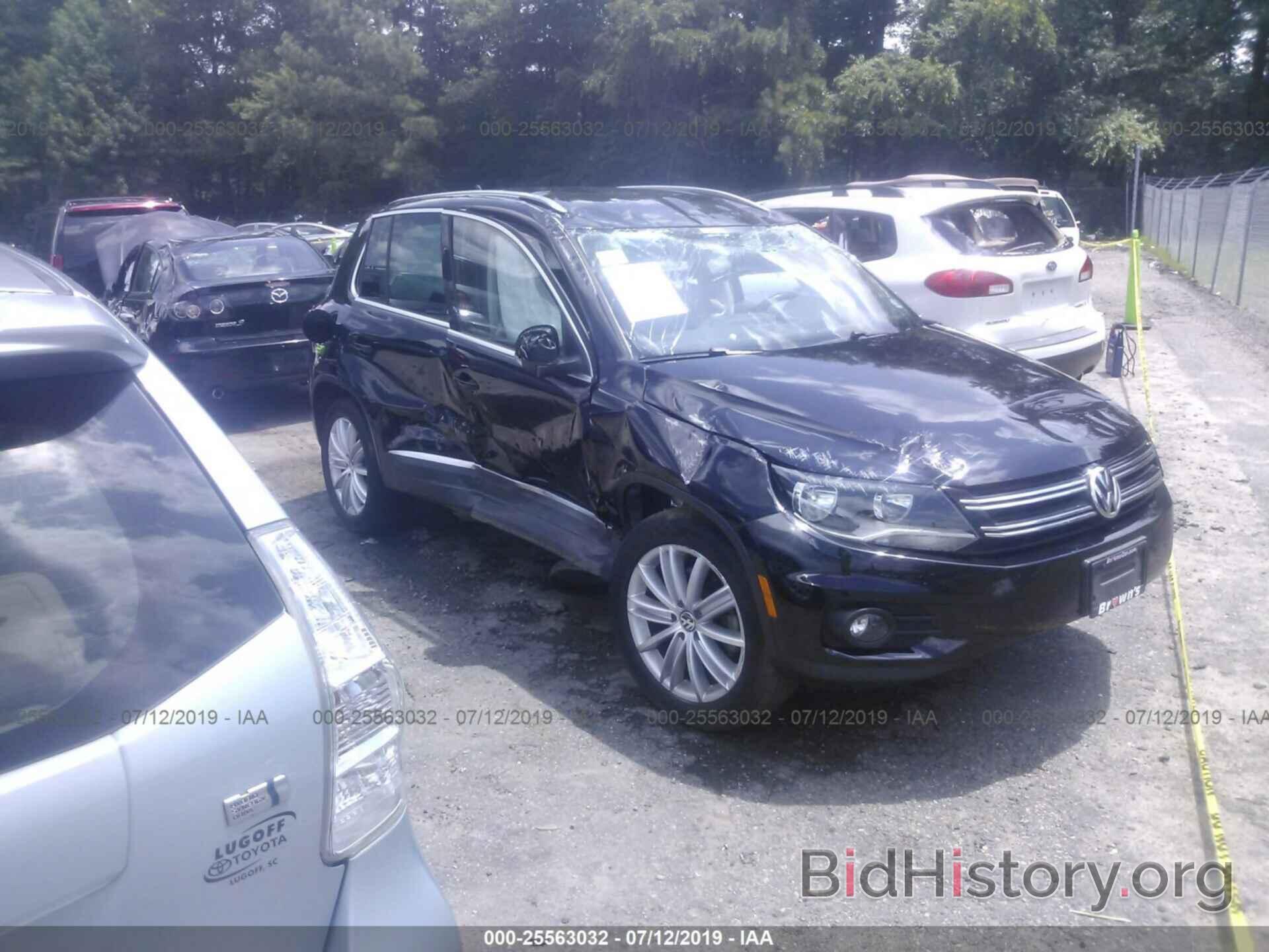 Photo WVGAV7AX1CW544885 - VOLKSWAGEN TIGUAN 2012