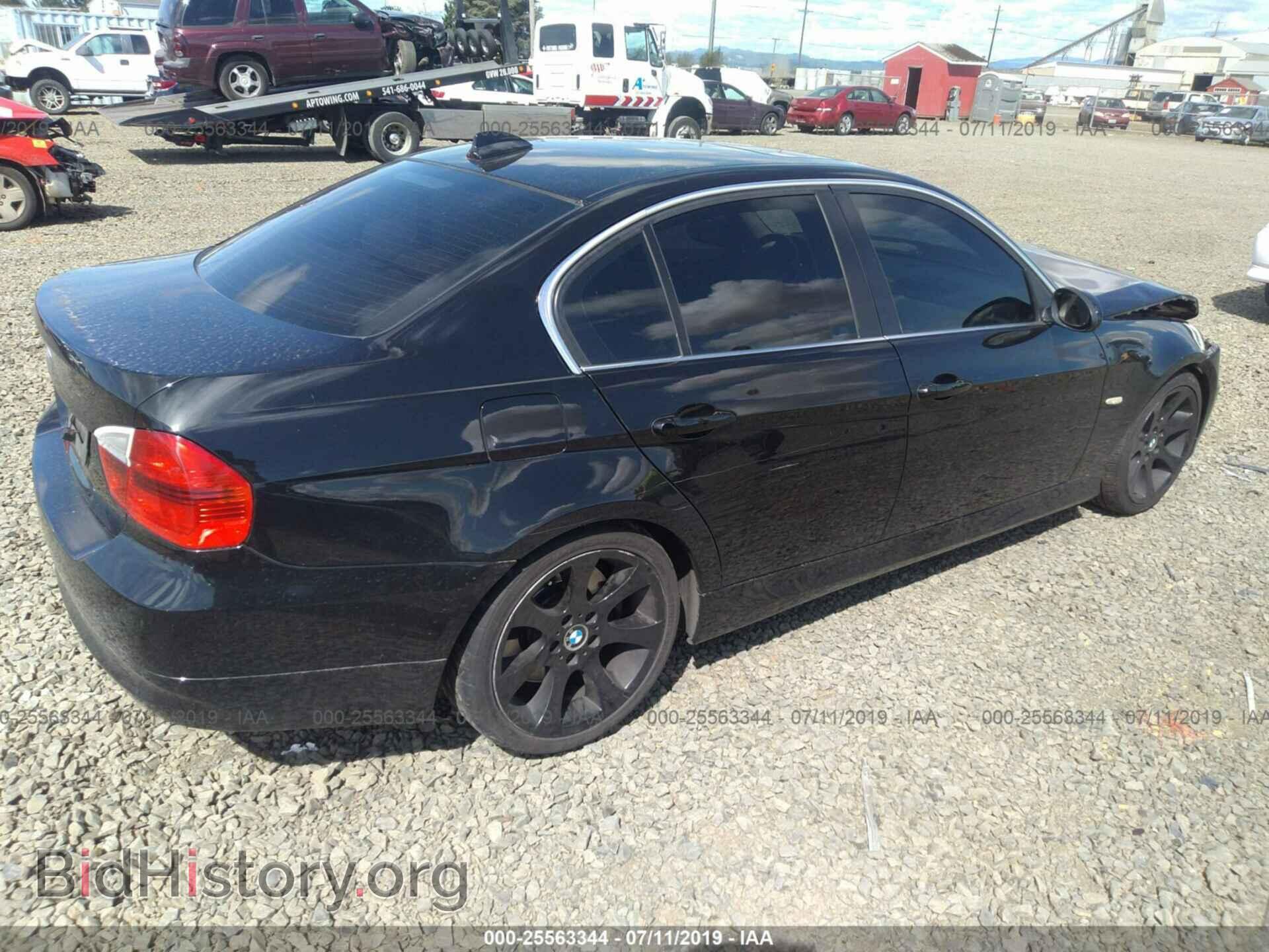 2006 BMW 330 - VIN: WBAVB33596PS16158 - Фото 4