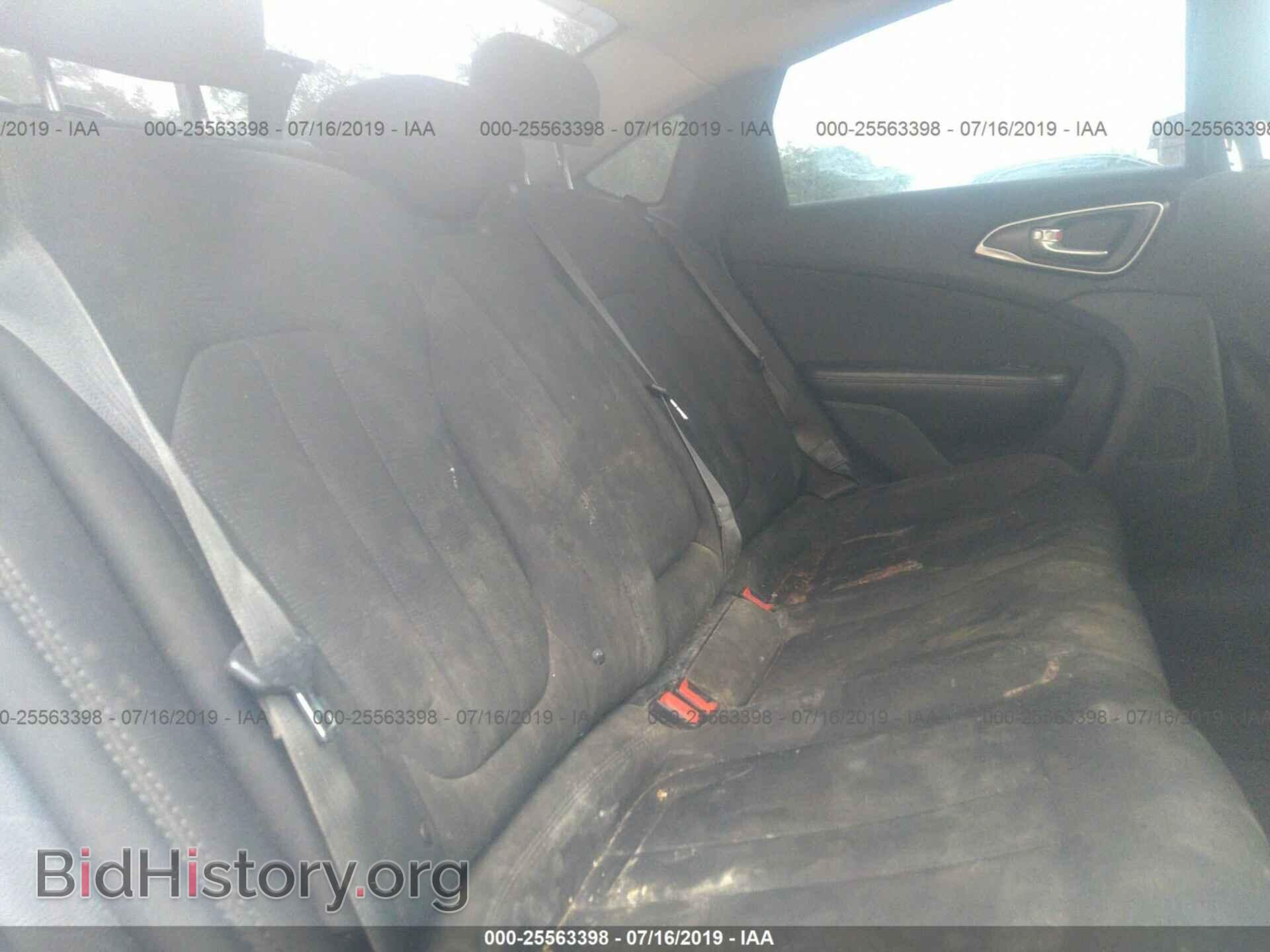 2015 CHRYSLER 200 - VIN: 1C3CCCAB9FN666456 - Photo 8