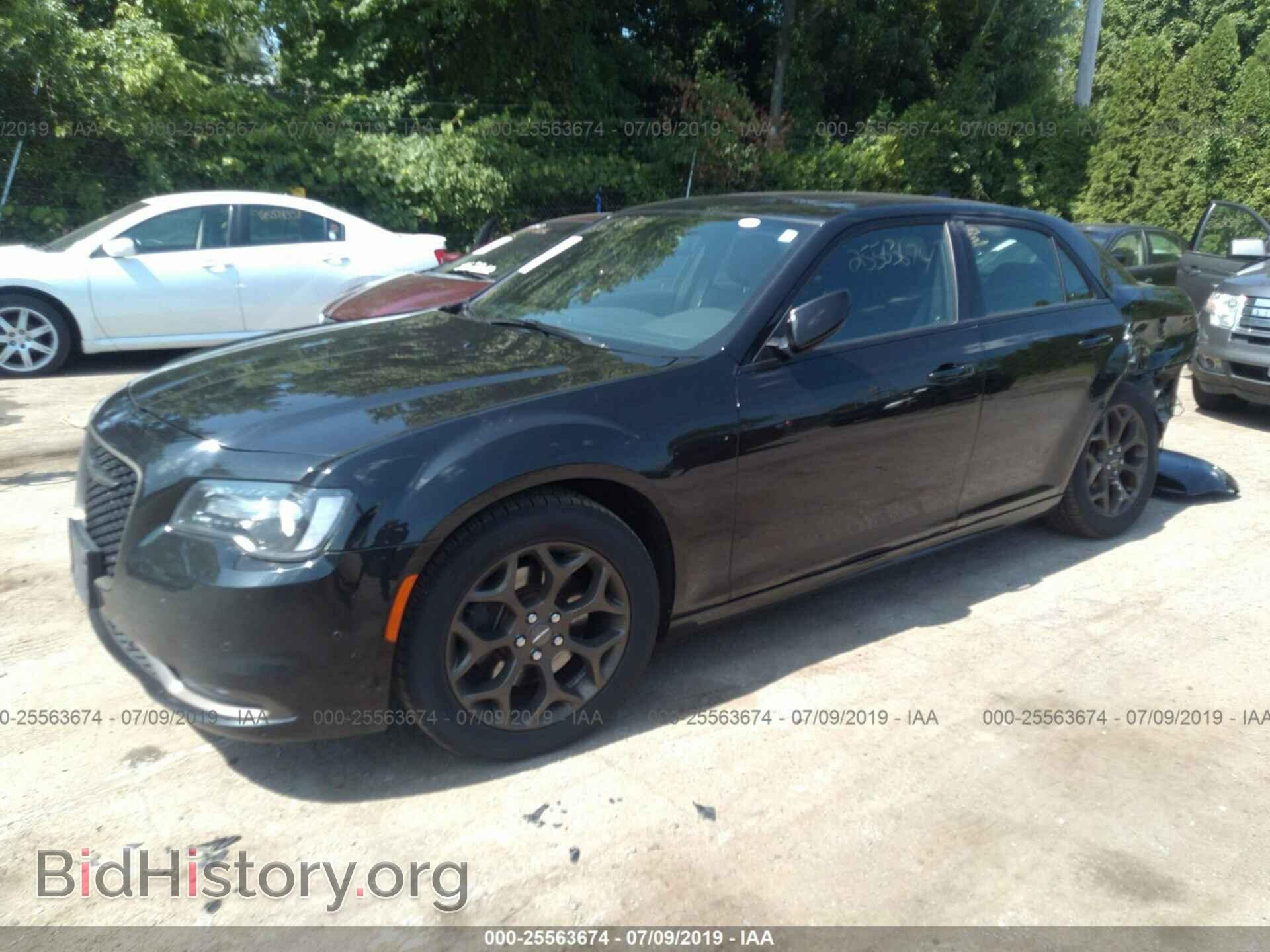 2016 CHRYSLER 300 - VIN: 2C3CCAGG2GH321190 - Photo 2