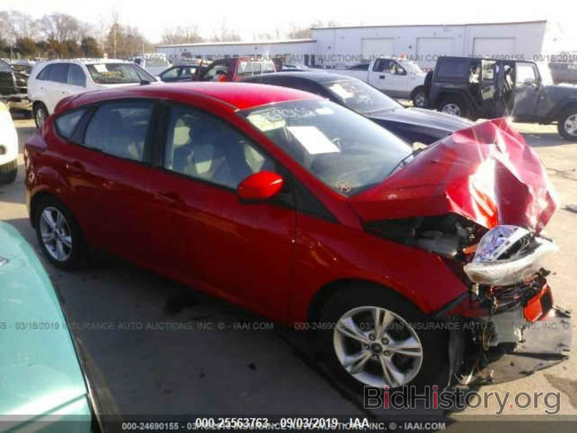 Photo 1FAHP3K28CL354176 - FORD FOCUS 2012