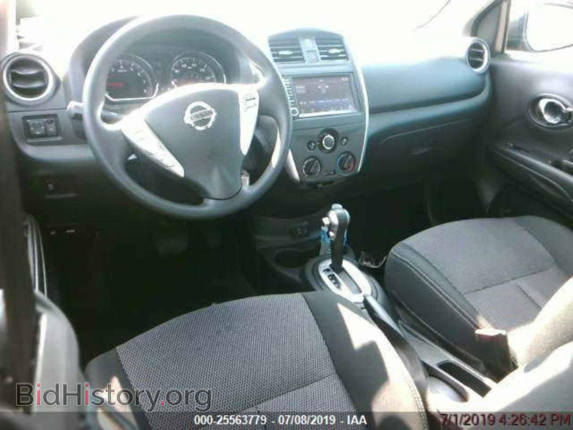2019 NISSAN VERSA - VIN: 3N1CN7AP3KL857909 - Фото 4