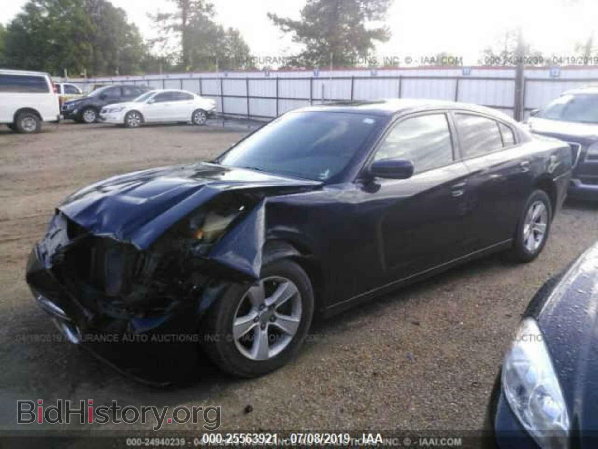 2011 DODGE CHARGER - VIN: 2B3CL3CG6BH527815 - Фото 2