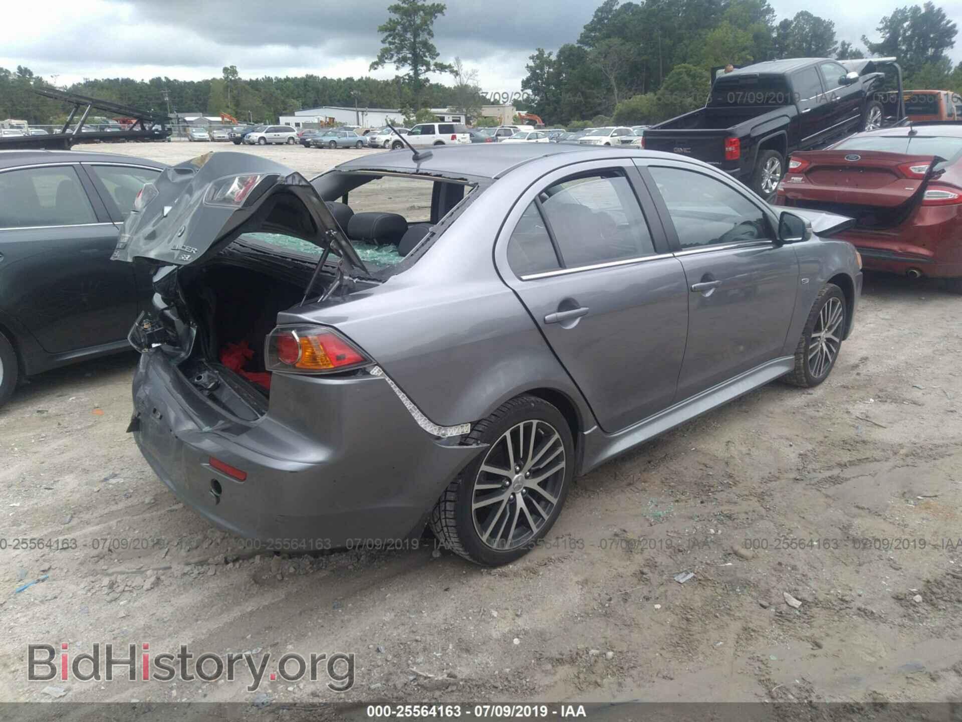 2017 MITSUBISHI LANCER - VIN: JA32V2FW6HU002761 - Фото 4