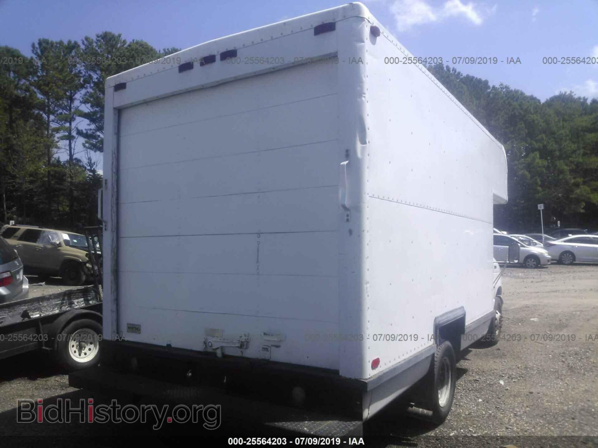 1994 FORD ECONOLINE - VIN: 1FDKE37H5RHA59787 - Фото 4