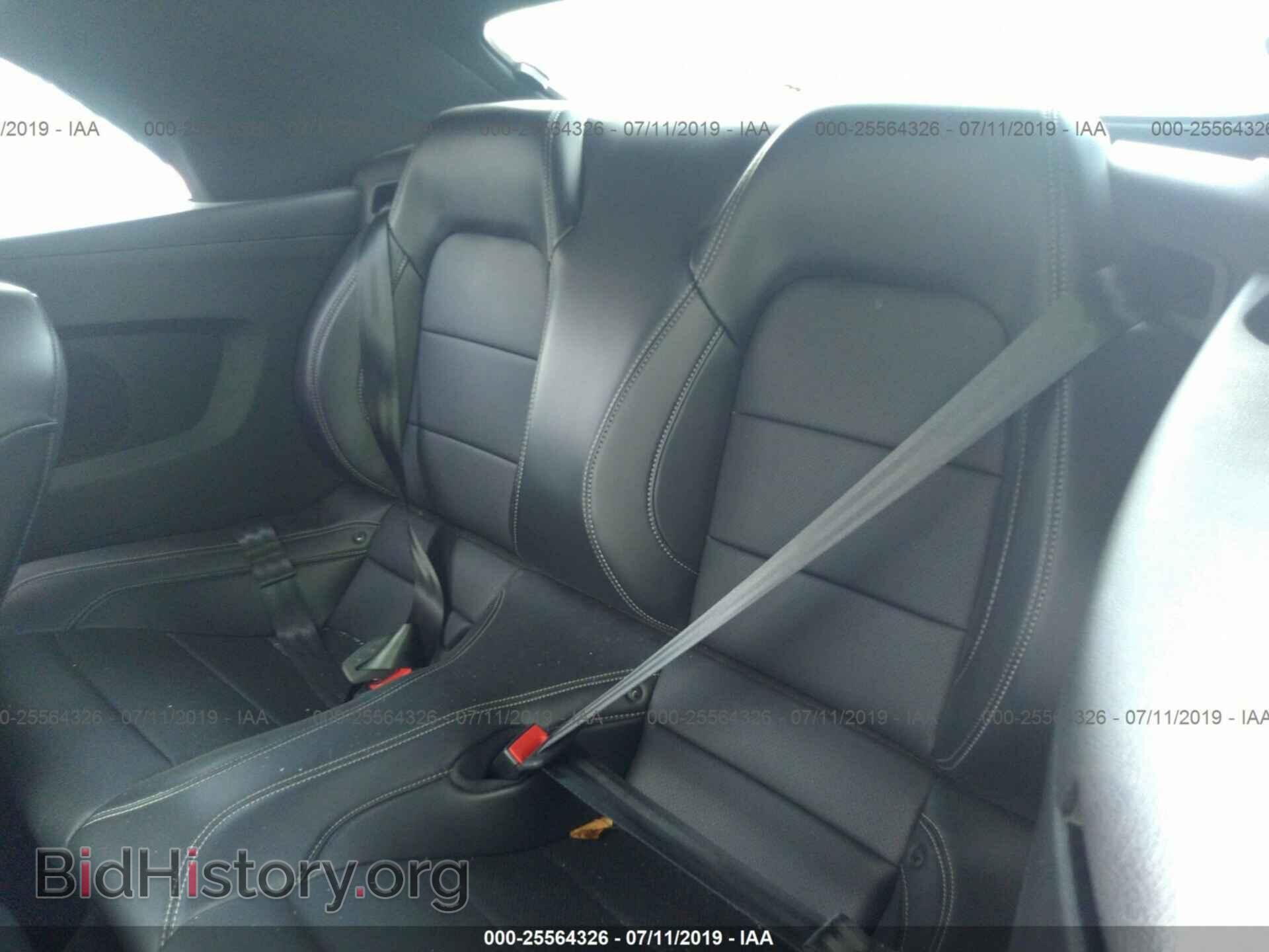 2019 FORD MUSTANG - VIN: 1FATP8UH3K5159176 - Фото 8