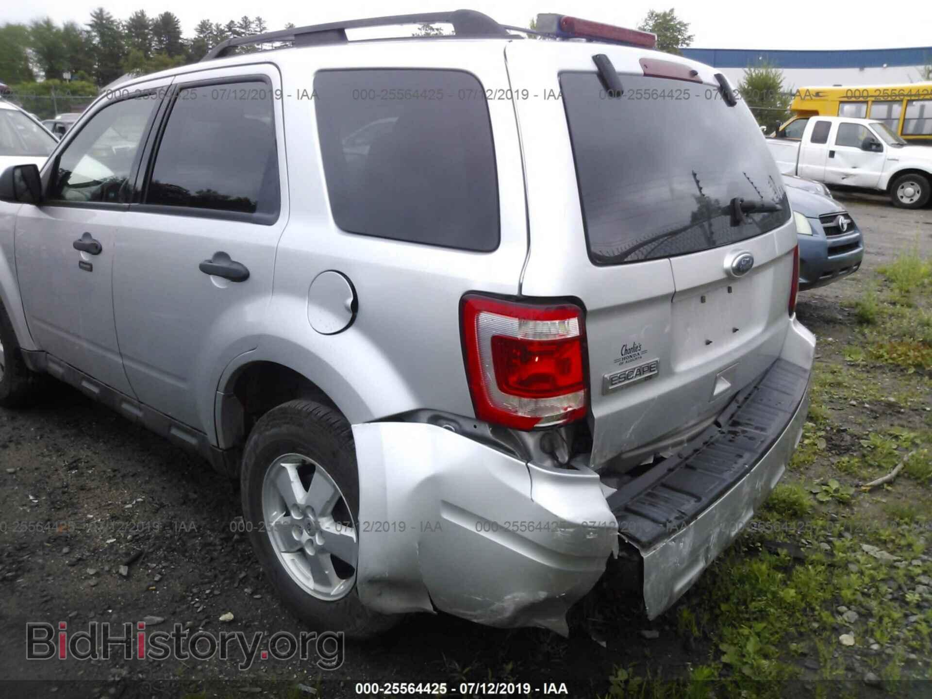 2011 FORD ESCAPE - VIN: 1FMCU9D72BKA35946 - Photo 6