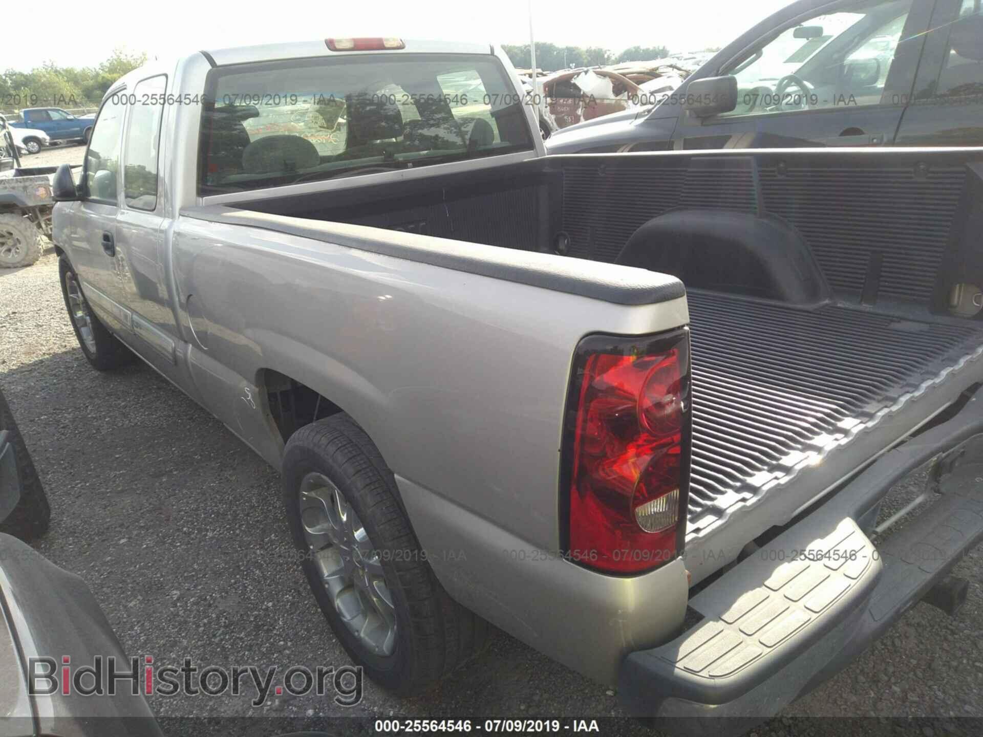 2005 CHEVROLET SILVERADO - VIN: 2GCEC19T651304543 - Photo 3