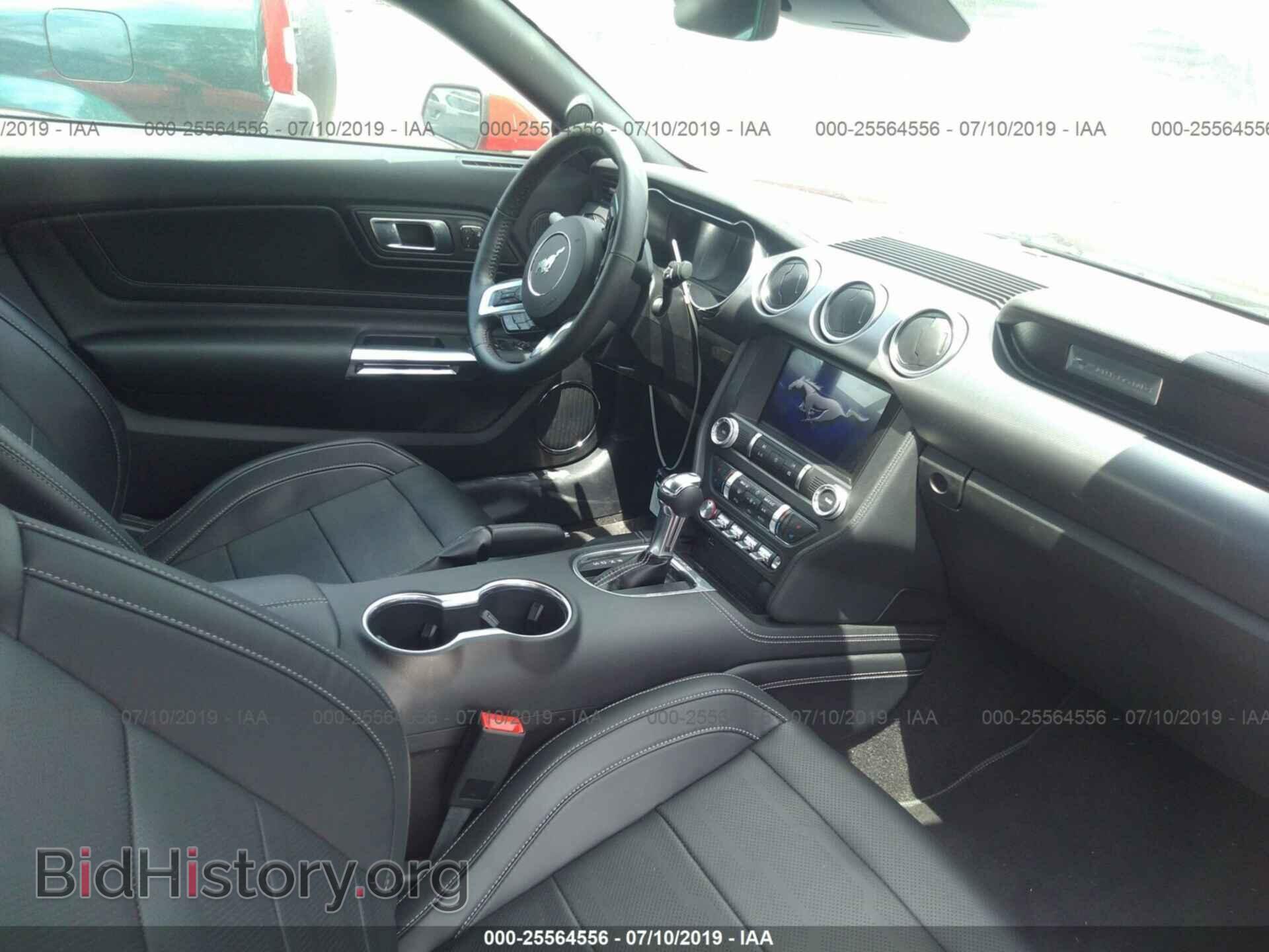 2019 FORD MUSTANG - VIN: 1FATP8UH1K5159192 - Фото 5