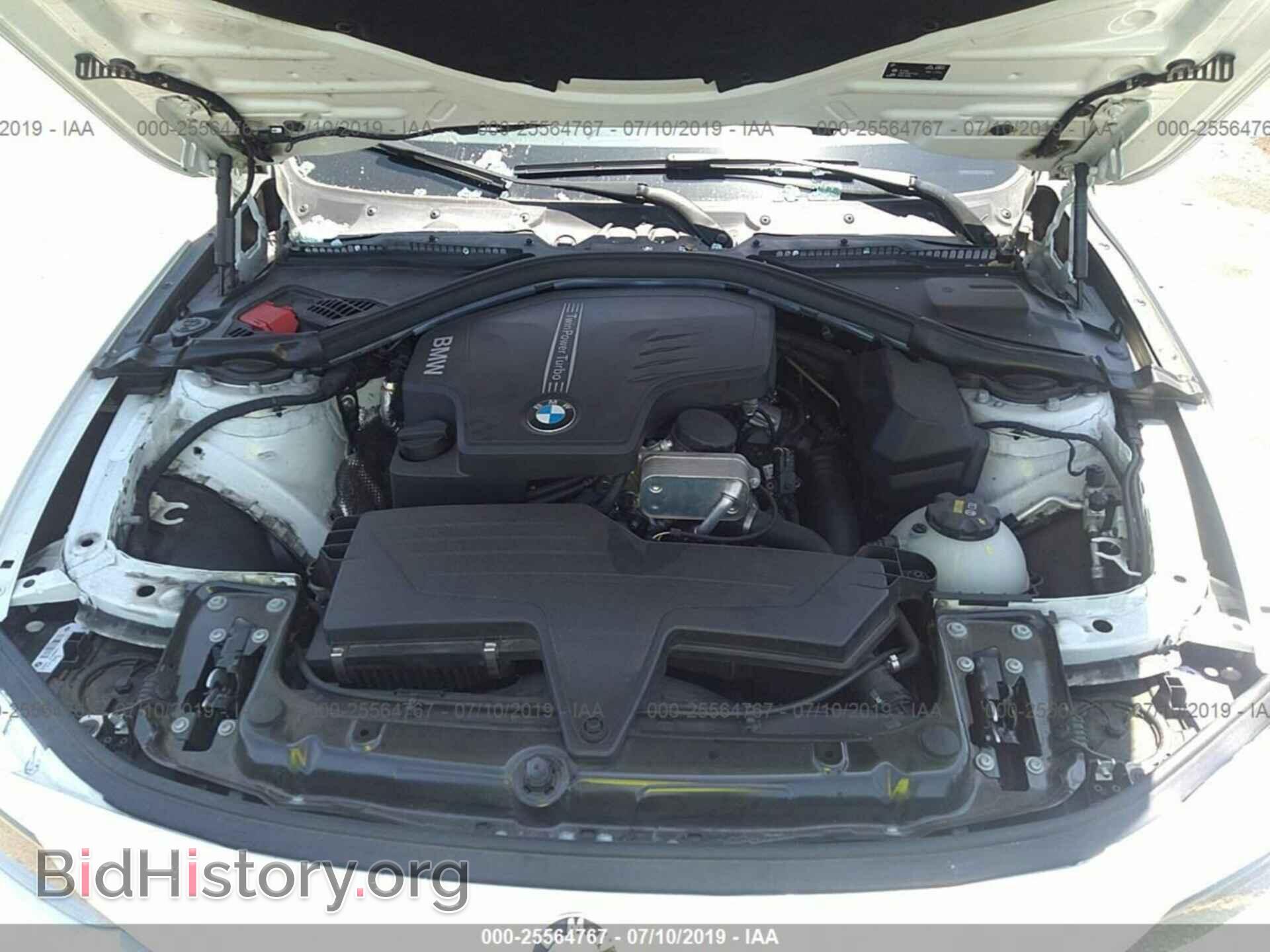 2016 BMW 320 - VIN: WBA8E1G56GNT37228 - Photo 10