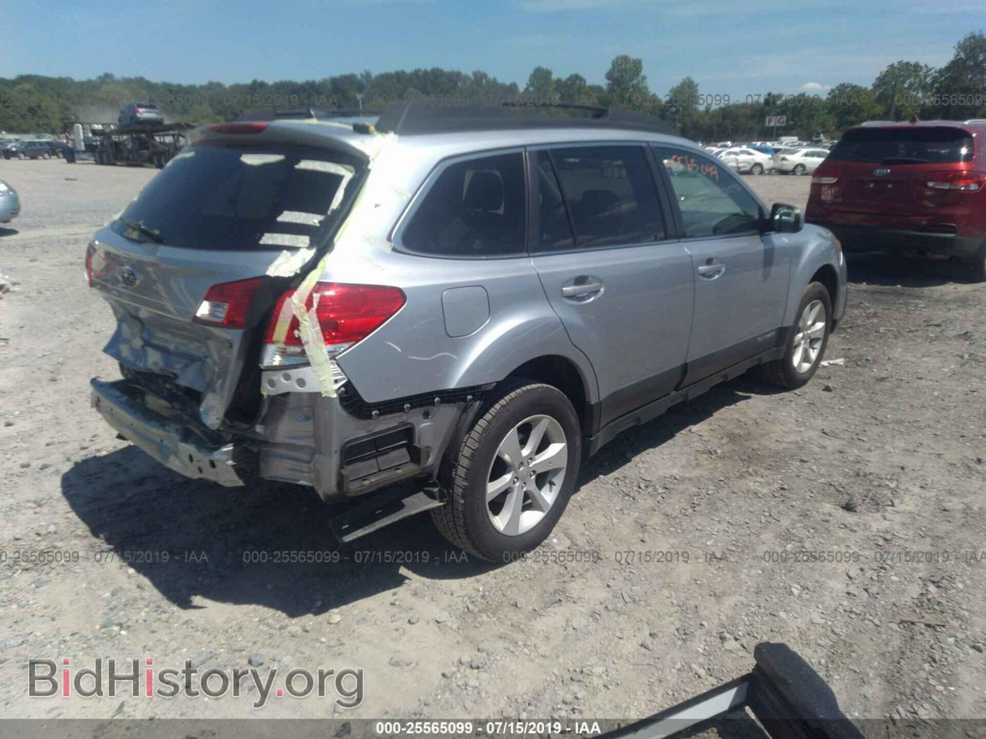 2014 SUBARU OUTBACK - VIN: 4S4BRBCC7E3224903 - Photo 4