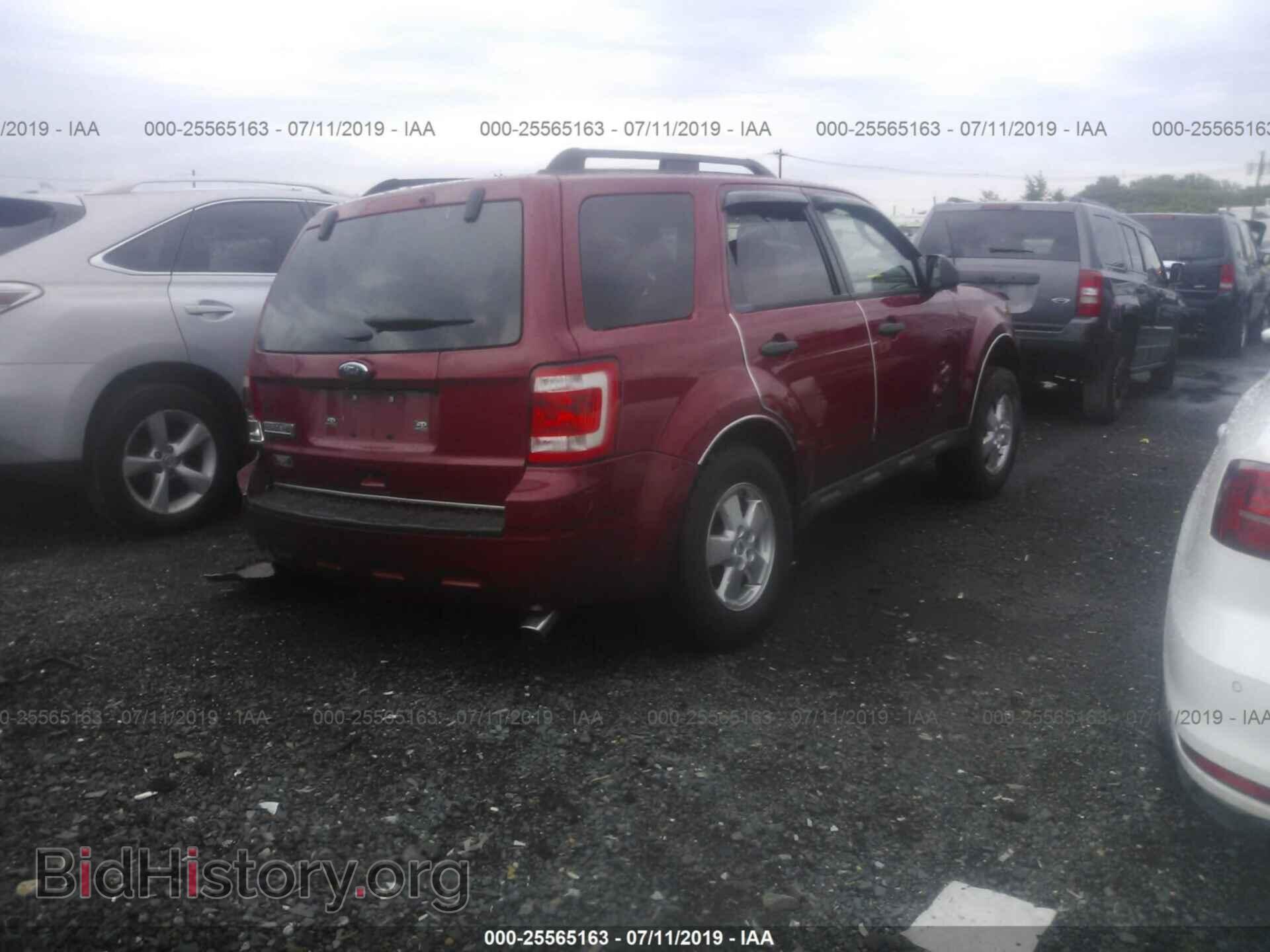 2011 FORD ESCAPE - VIN: 1FMCU9D77BKC11289 - Photo 4