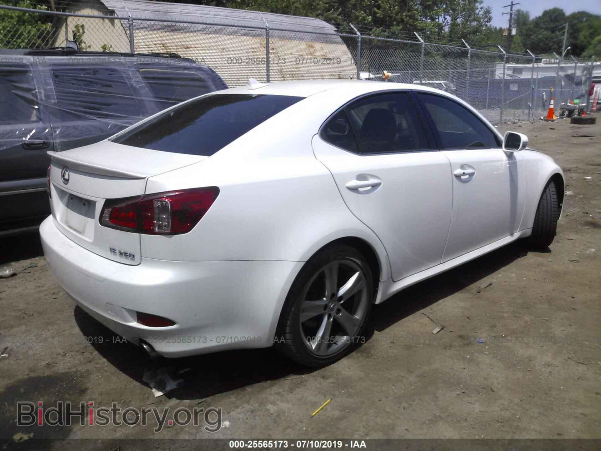 2011 LEXUS IS - VIN: JTHBF5C26B5136252 - Фото 4