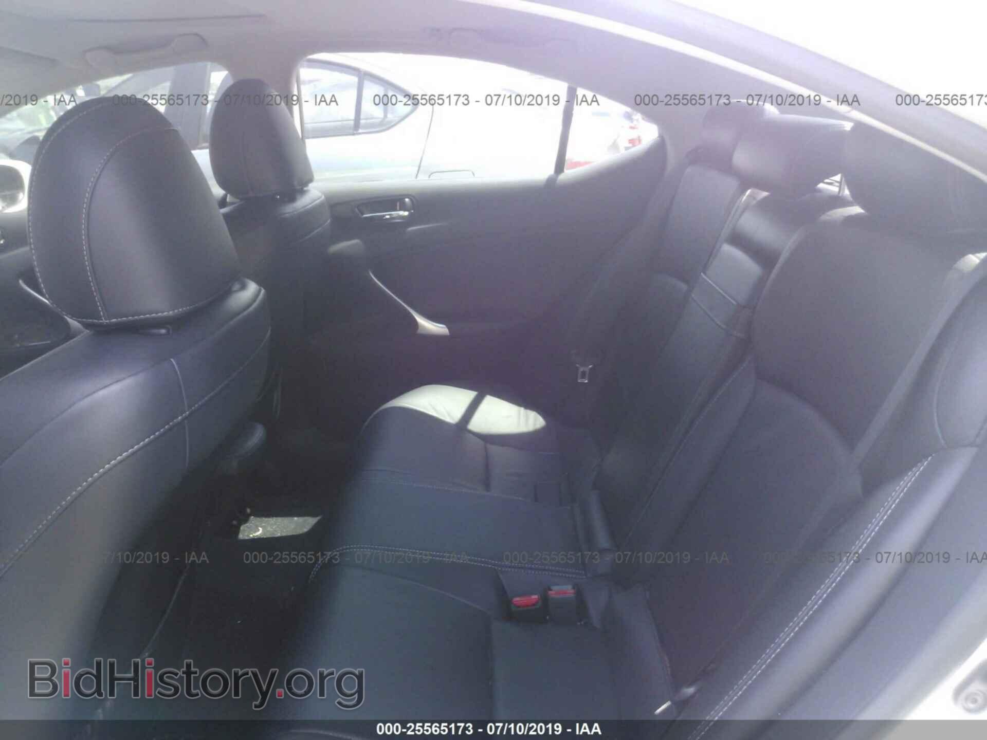 2011 LEXUS IS - VIN: JTHBF5C26B5136252 - Фото 8