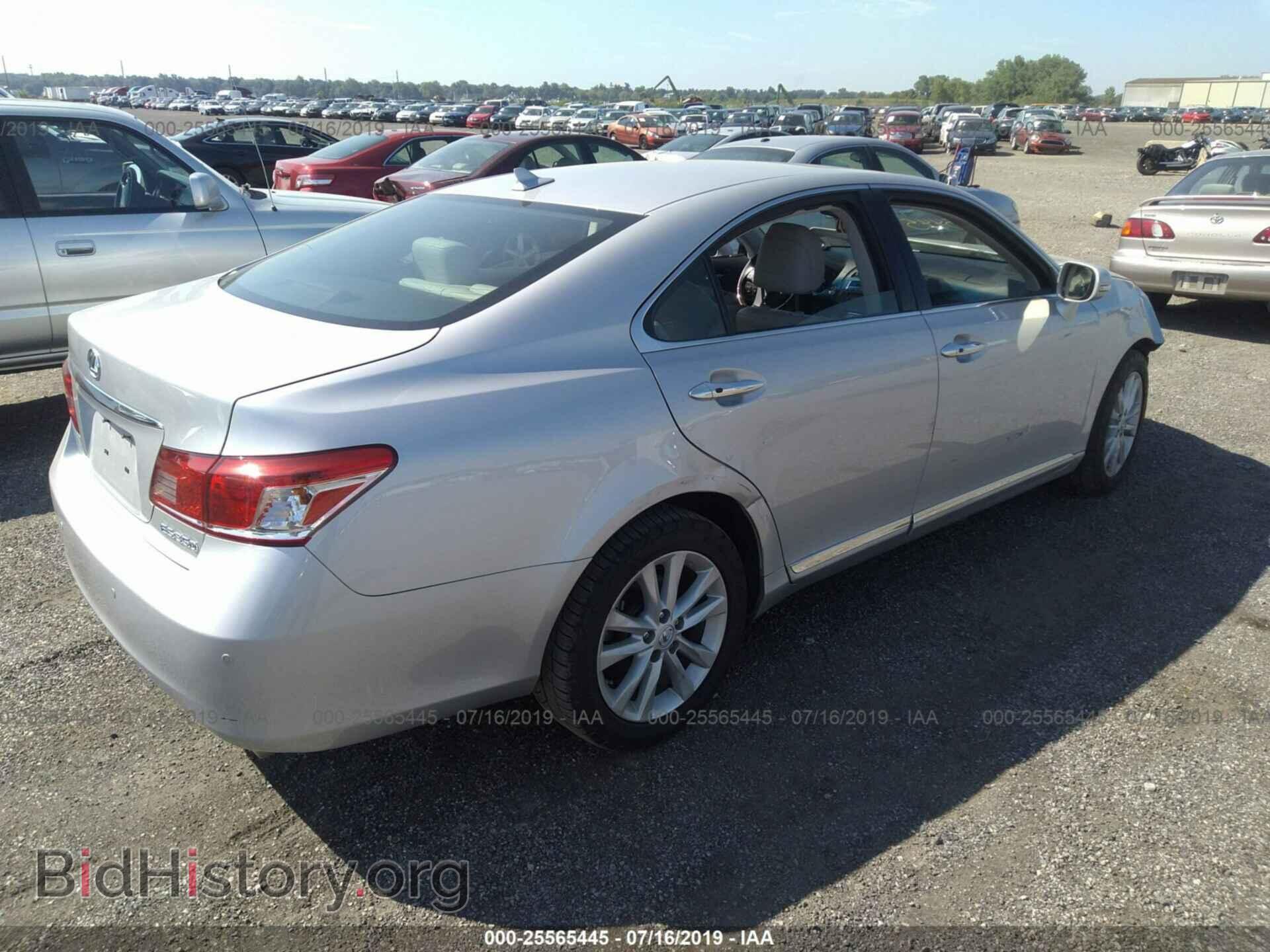 2011 LEXUS ES - VIN: JTHBK1EG9B2459628 - Фото 4