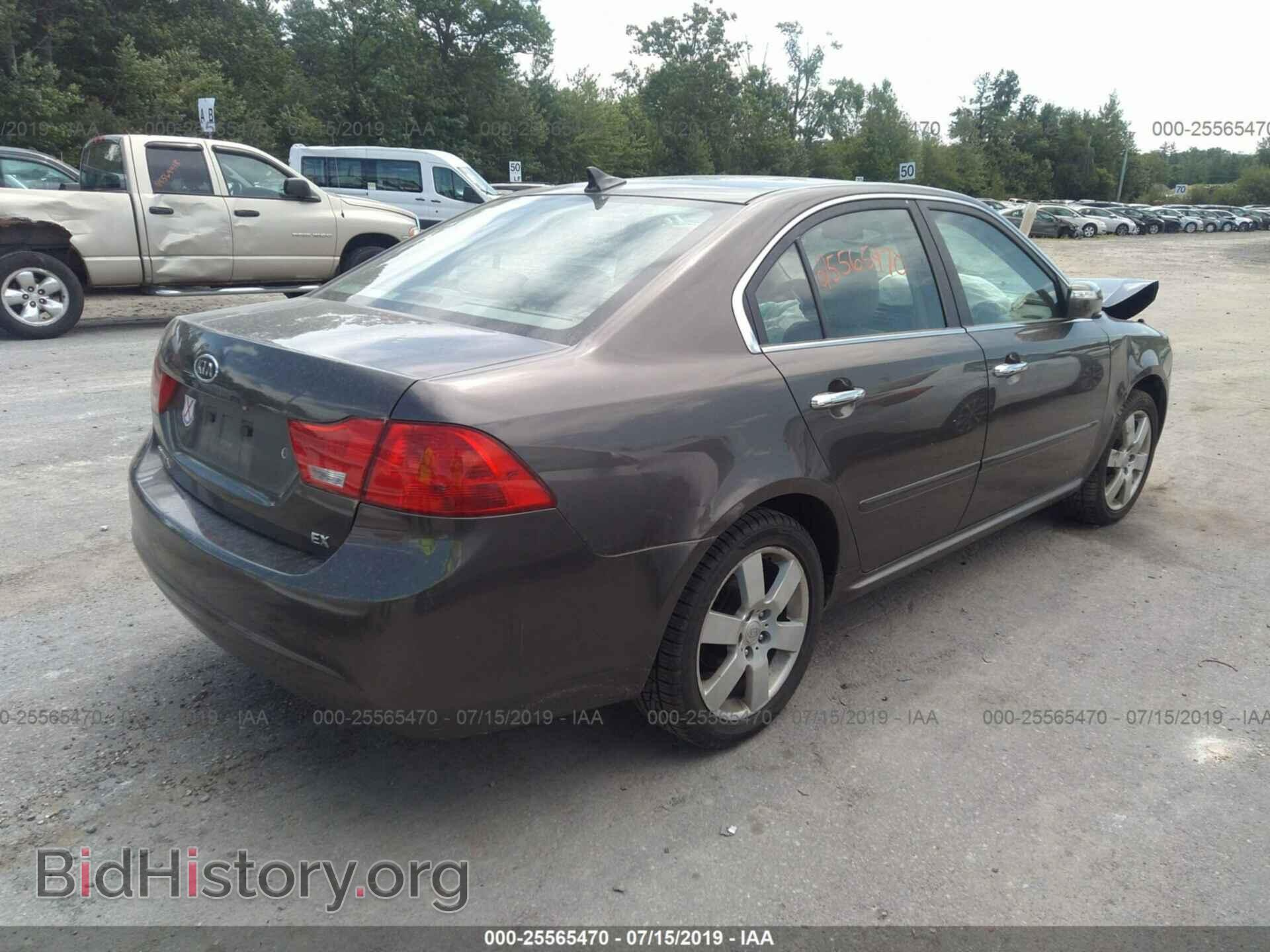 2009 KIA OPTIMA - VIN: KNAGE228895350357 - Фото 4