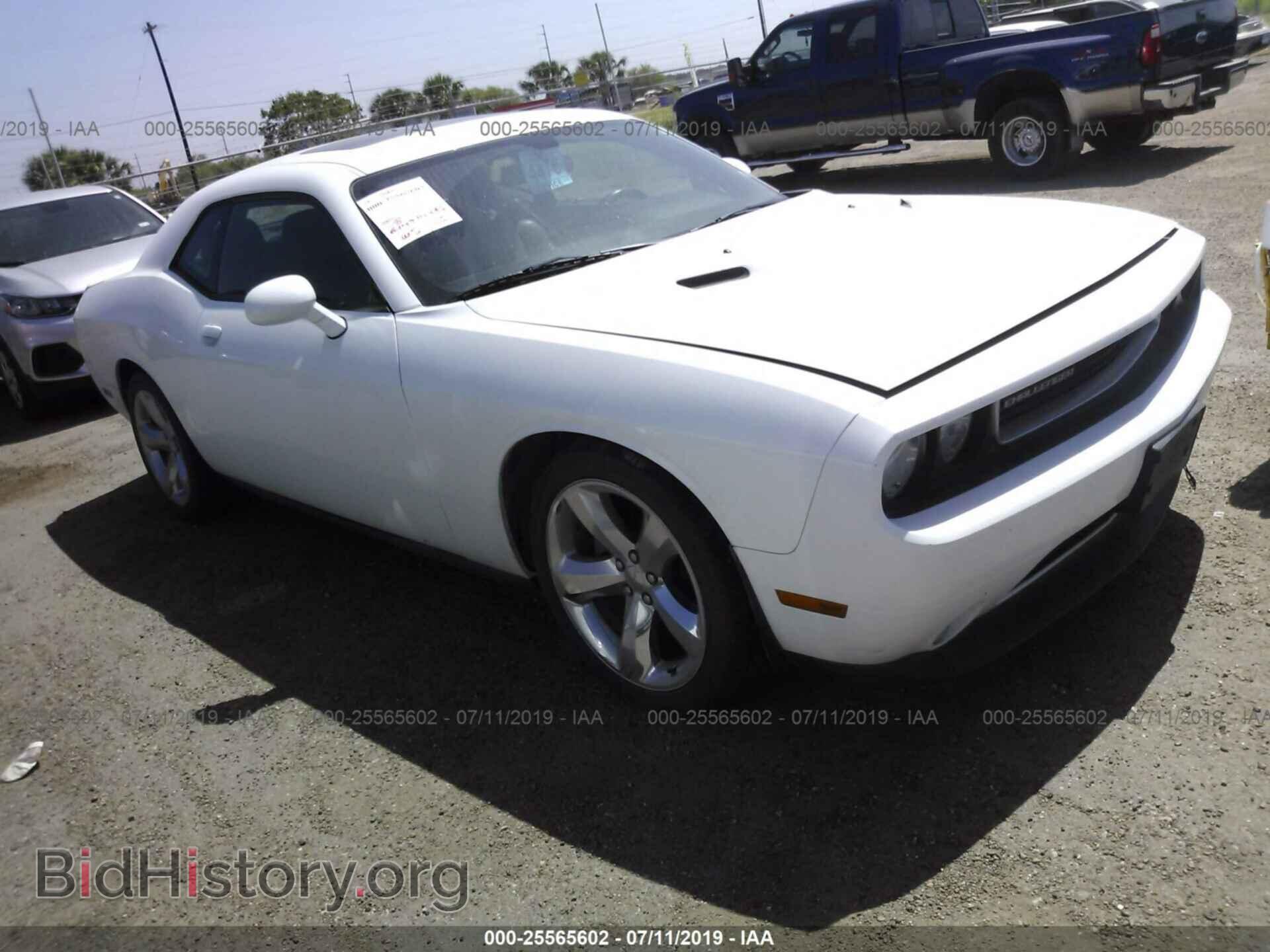 Фотография 2C3CDYAG9CH281084 - DODGE CHALLENGER 2012