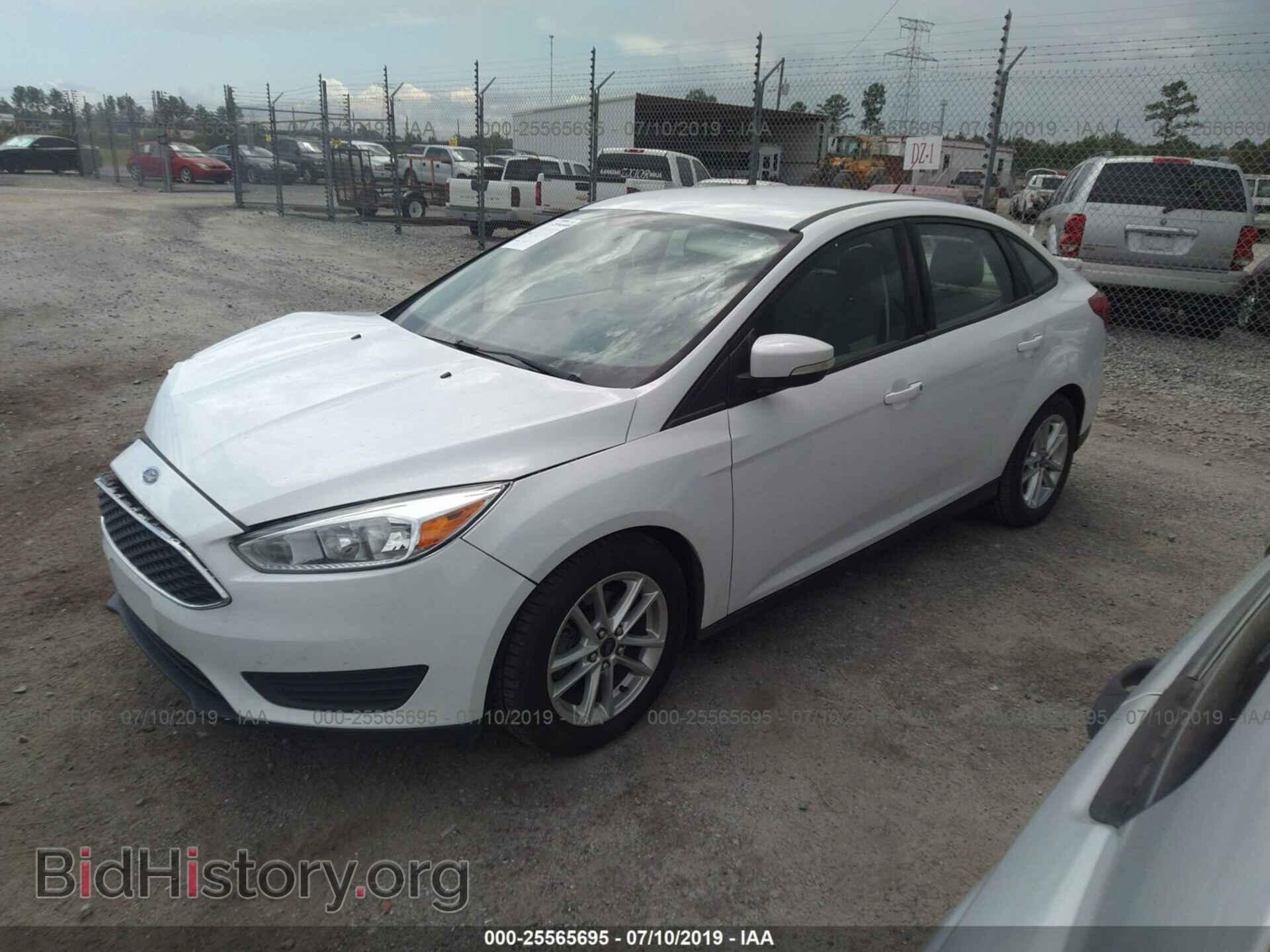 2015 FORD FOCUS - VIN: 1FADP3F22FL376557 - Photo 2