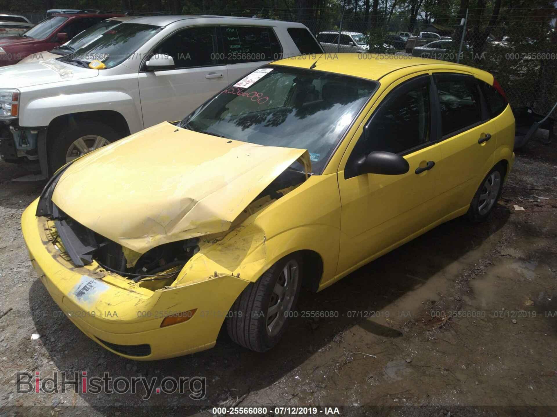 2005 FORD FOCUS - VIN: 3FAFP37N35R115245 - Фото 2