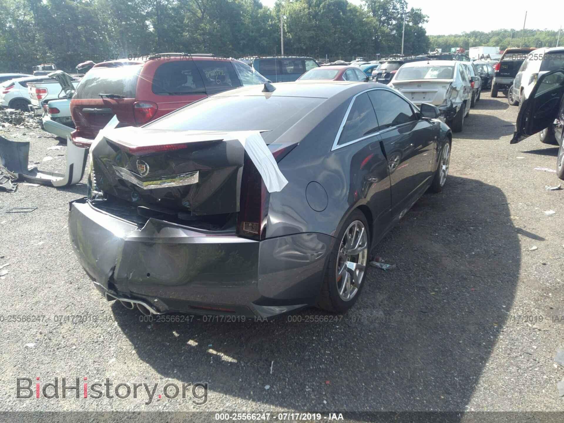 2011 CADILLAC CTS-V - VIN: 1G6DV1EP0B0103536 - Фото 4