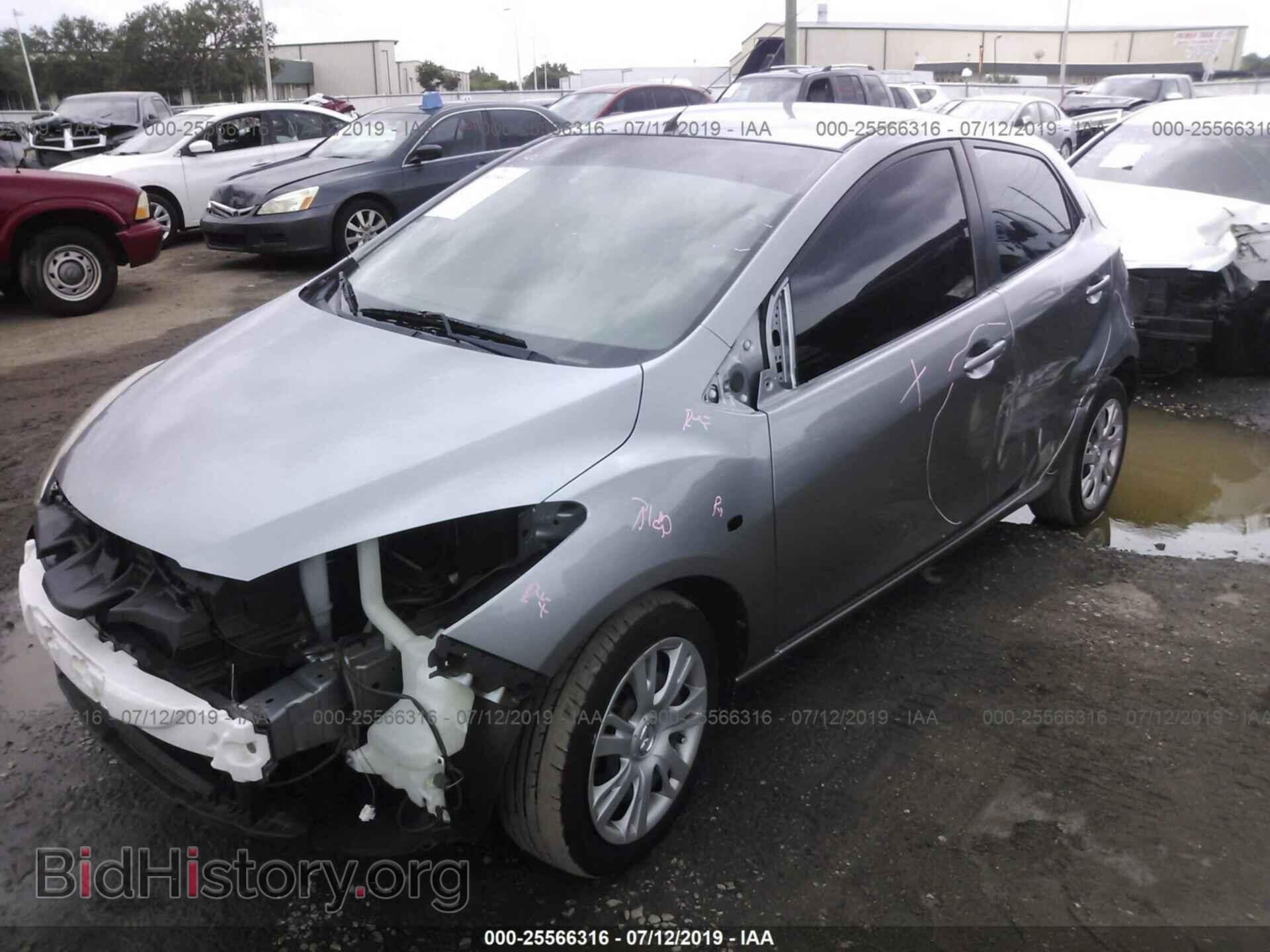 2014 MAZDA MAZDA2 - VIN: JM1DE1KY6E0173850 - Фото 2