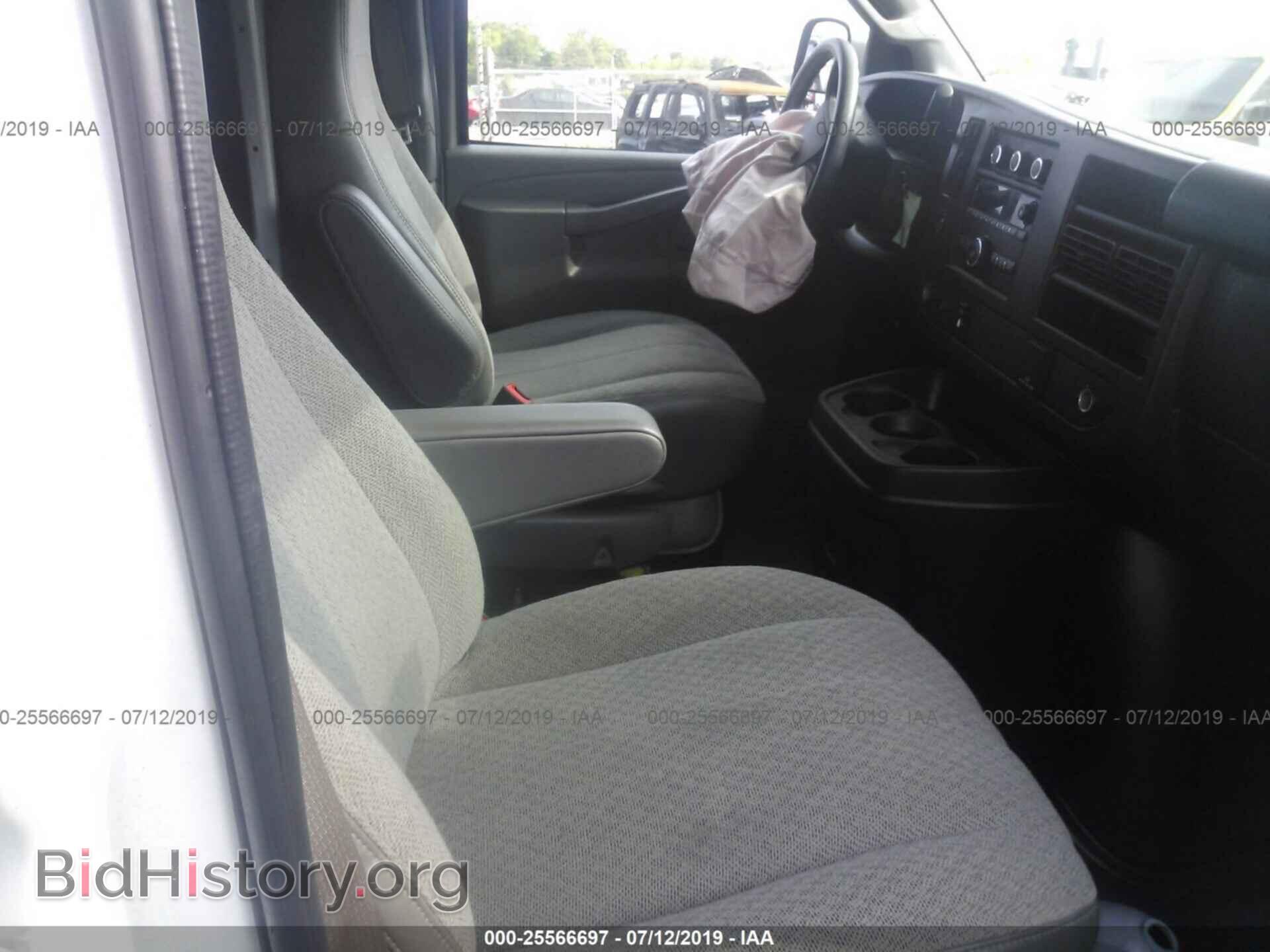 2017 GMC SAVANA - VIN: 1GTW7AFF2H1909421 - Фото 5