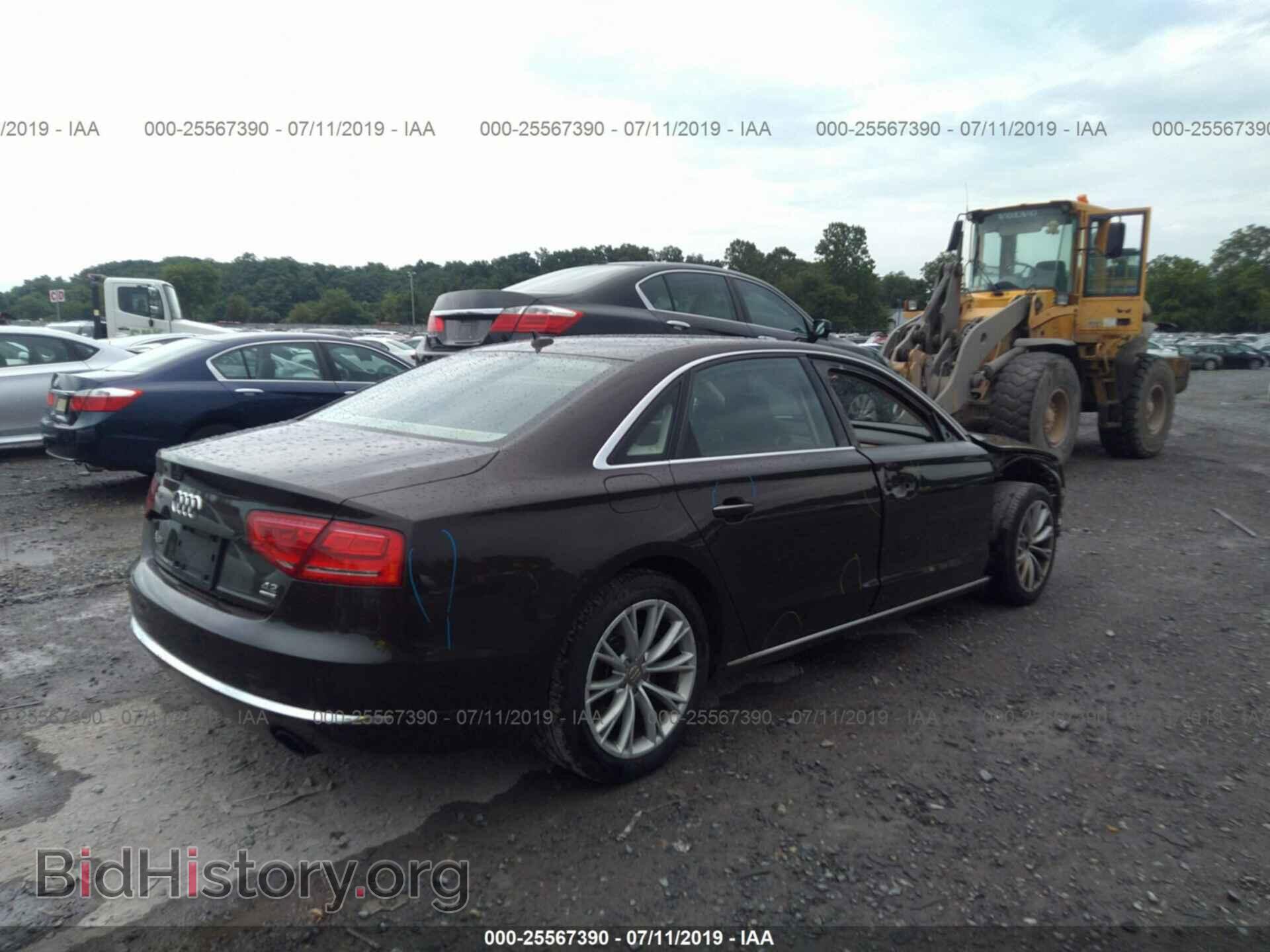2011 AUDI A8 - VIN: WAURVAFD9BN026995 - Фото 4