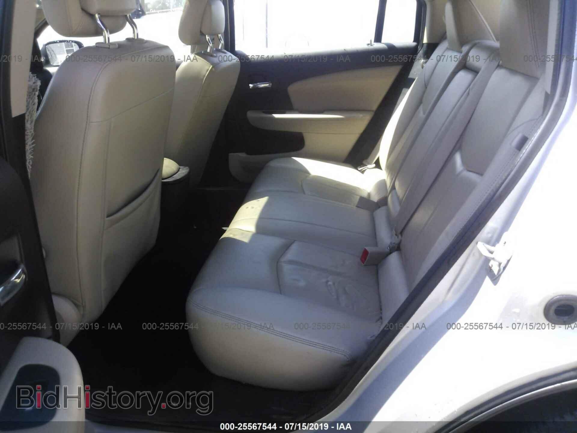 2011 CHRYSLER 200 - VIN: 1C3BC2FB8BN580256 - Фото 8