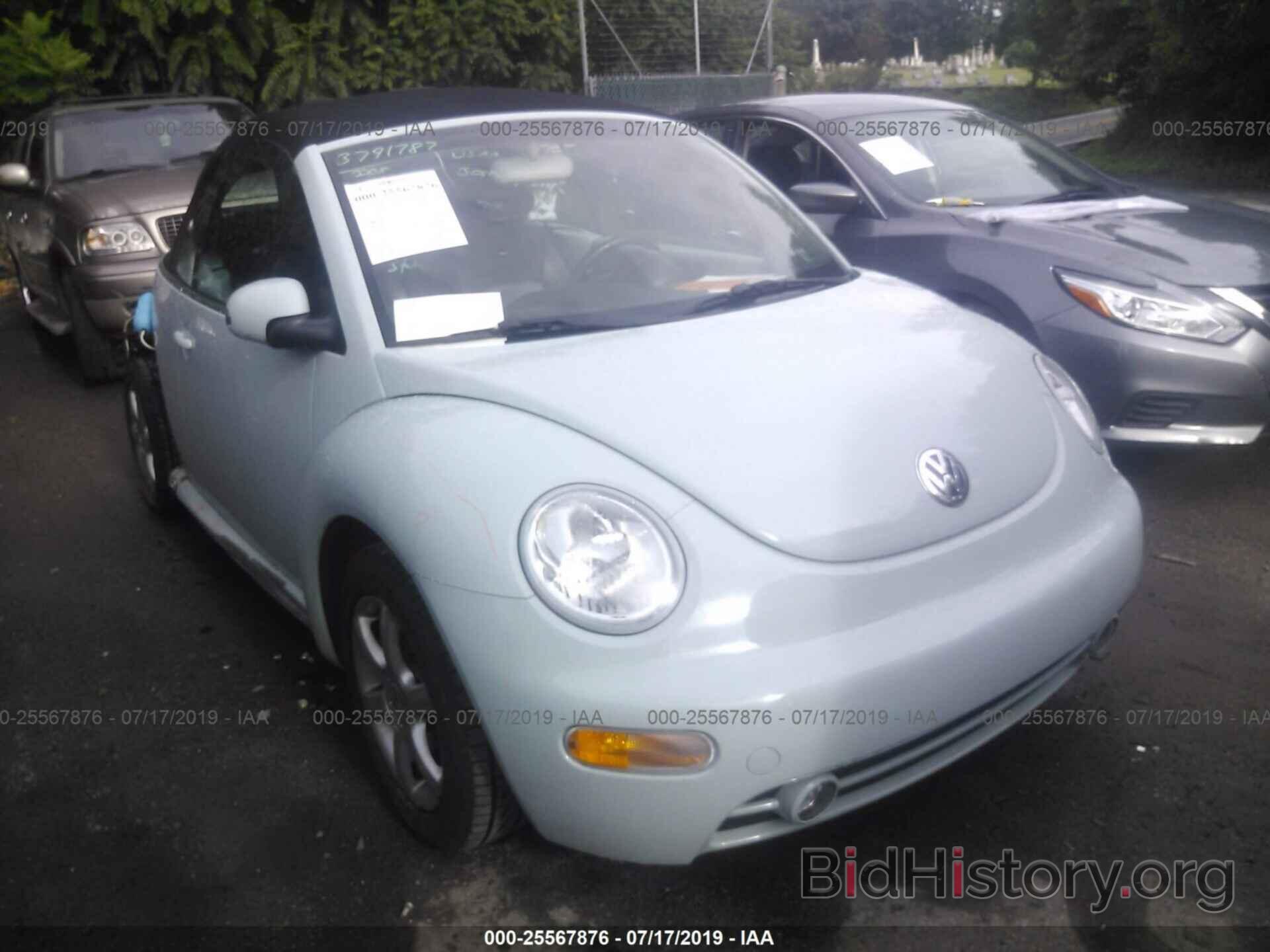 Photo 3VWCD31Y44M320106 - VOLKSWAGEN NEW BEETLE 2004