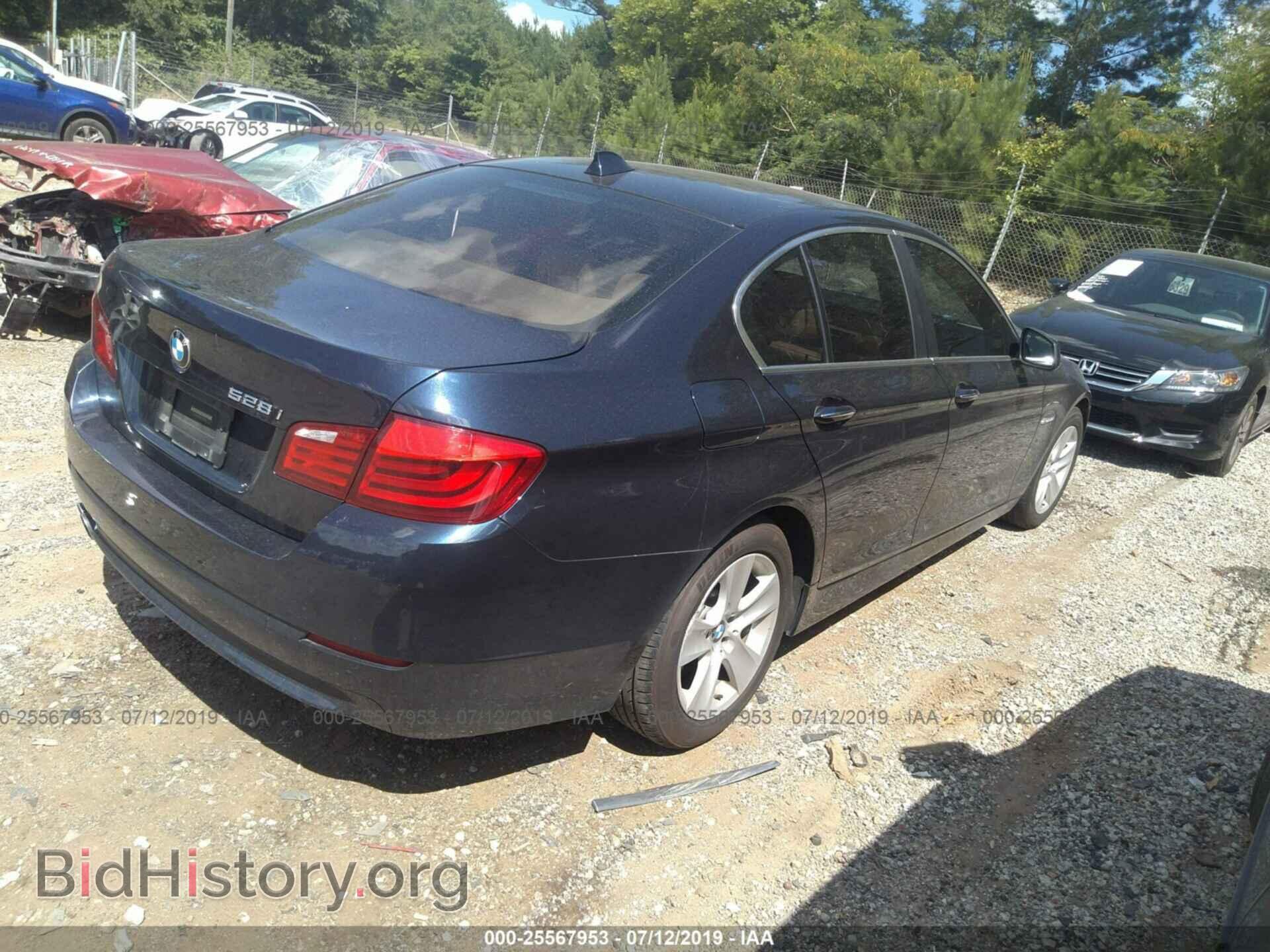 2011 BMW 528 - VIN: WBAFR1C5XBC740232 - Фото 4